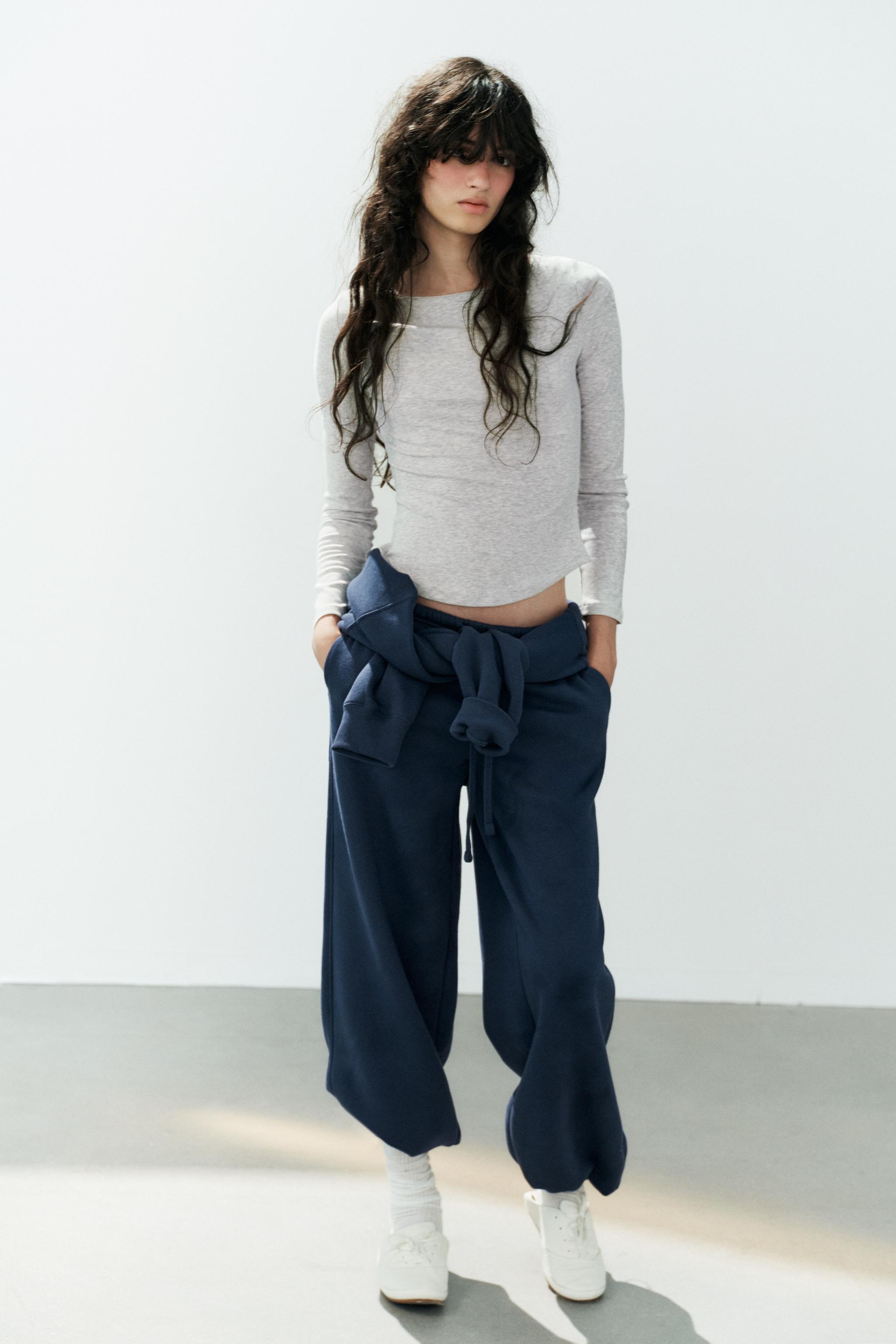 Футболка с вырезом лодочкой — ZARA