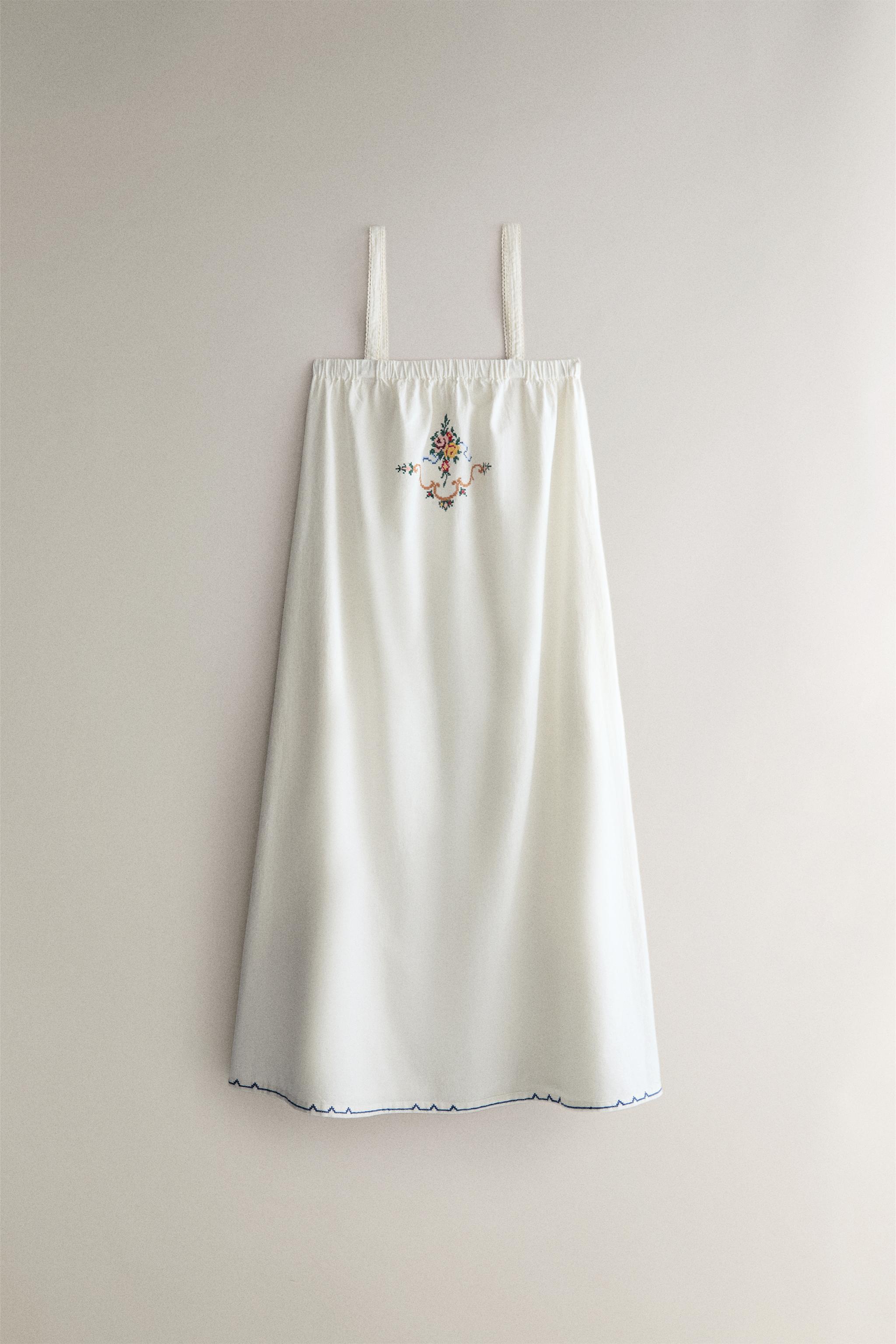 Платье из хлопка и льна с вышивкой — ZARA