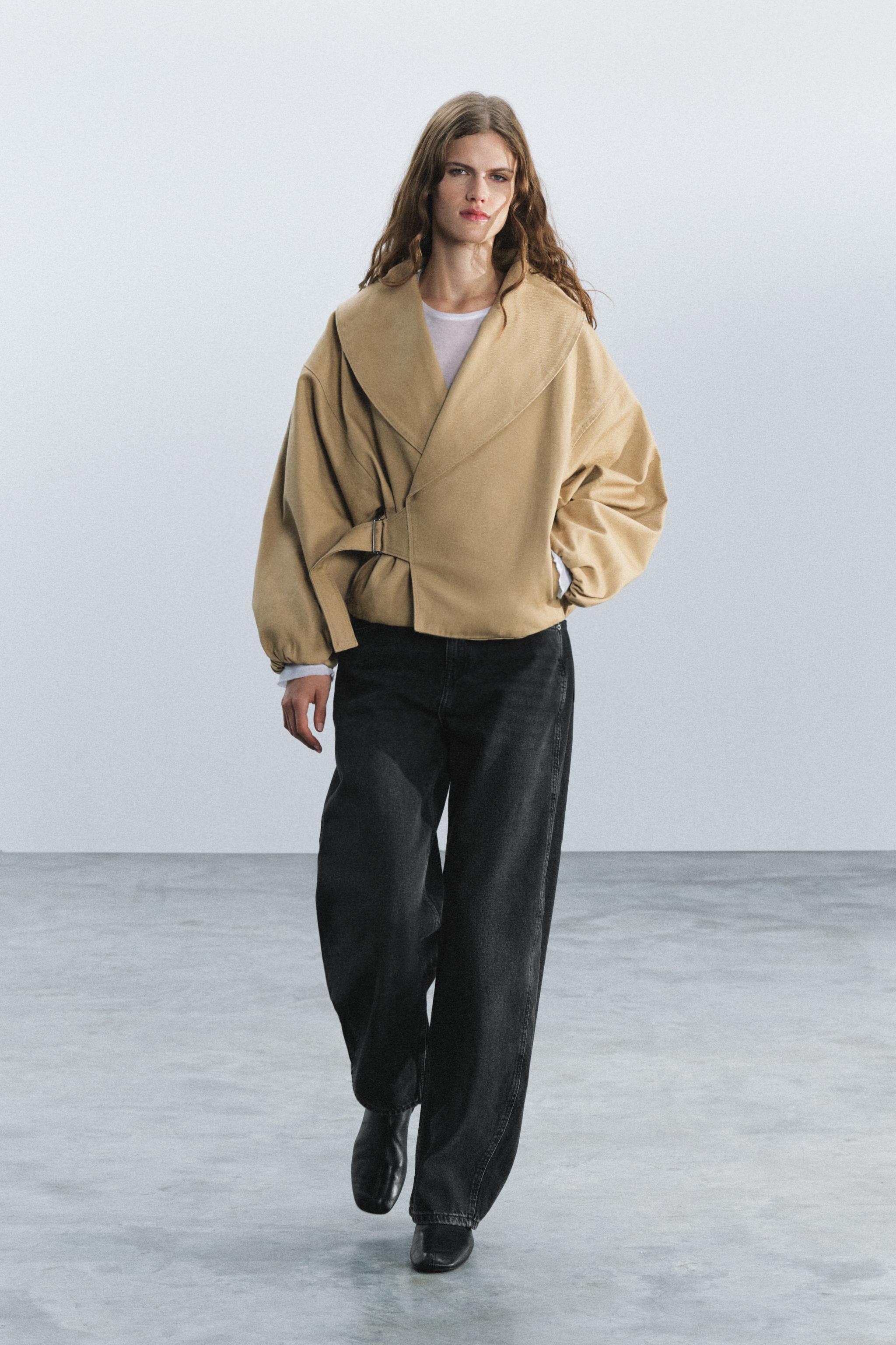 Укороченная куртка с пряжками ZW COLLECTION — ZARA