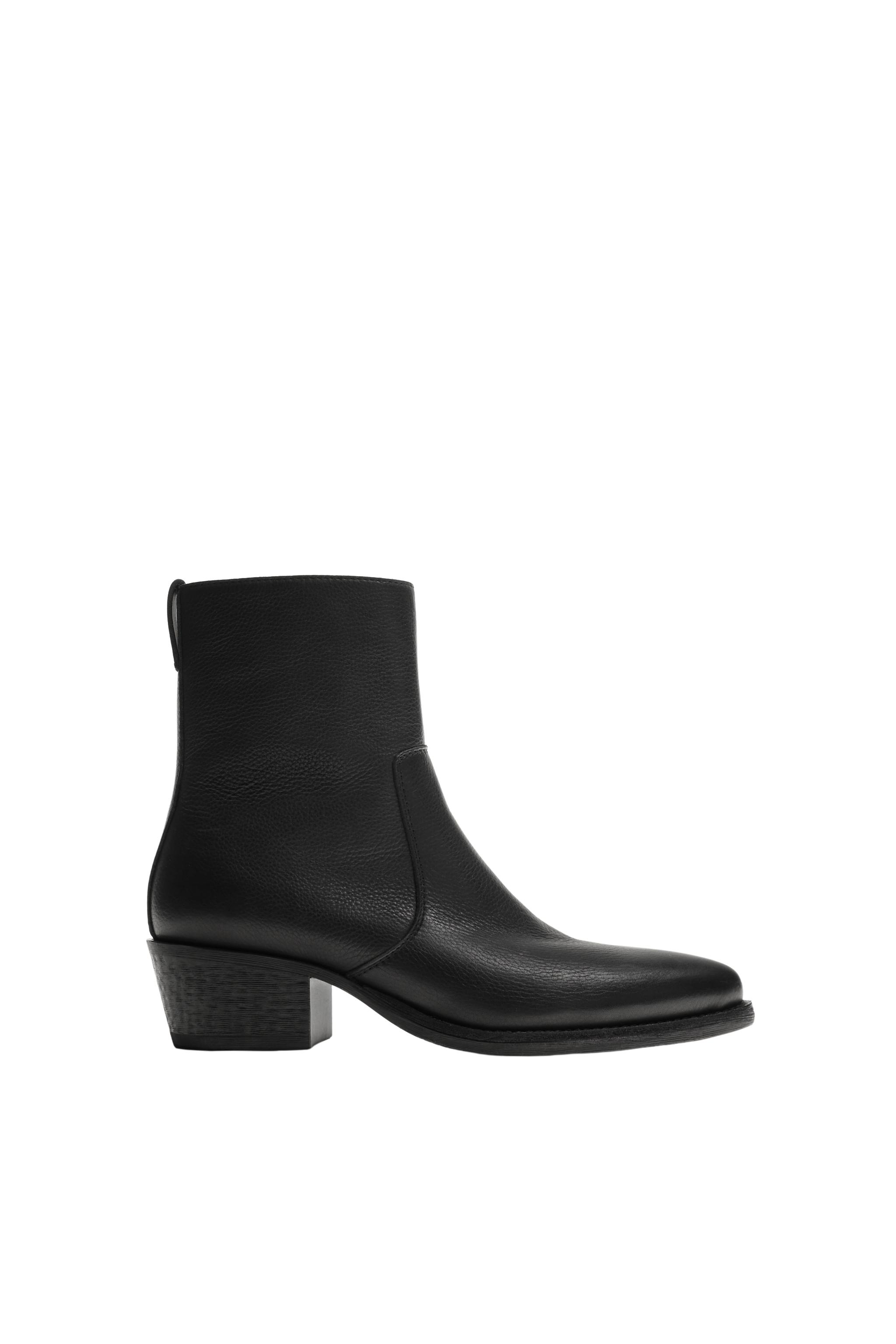 Кожаные ботинки — ZARA