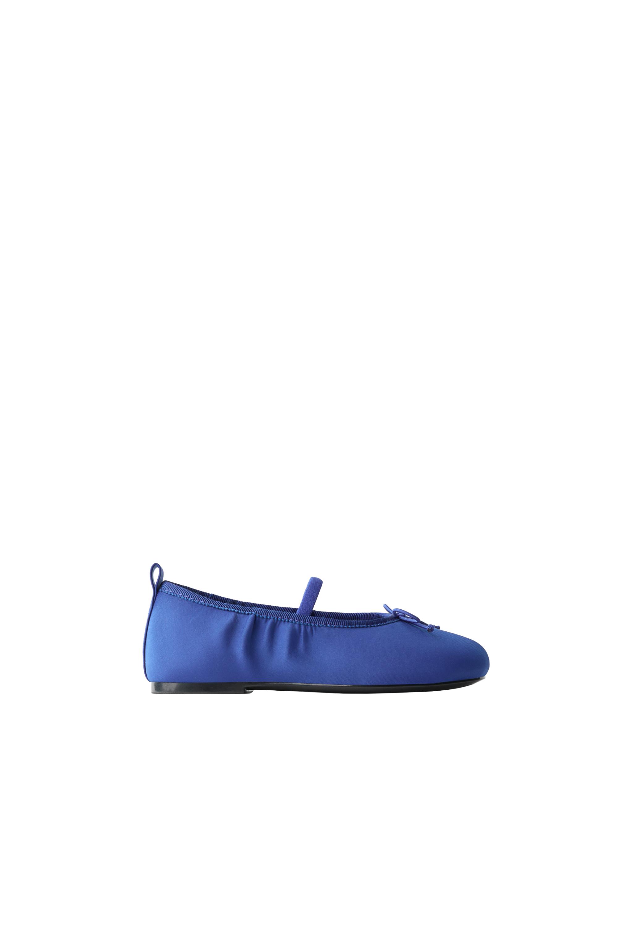 БАЛЕТКИ С БАНТОМ — ZARA