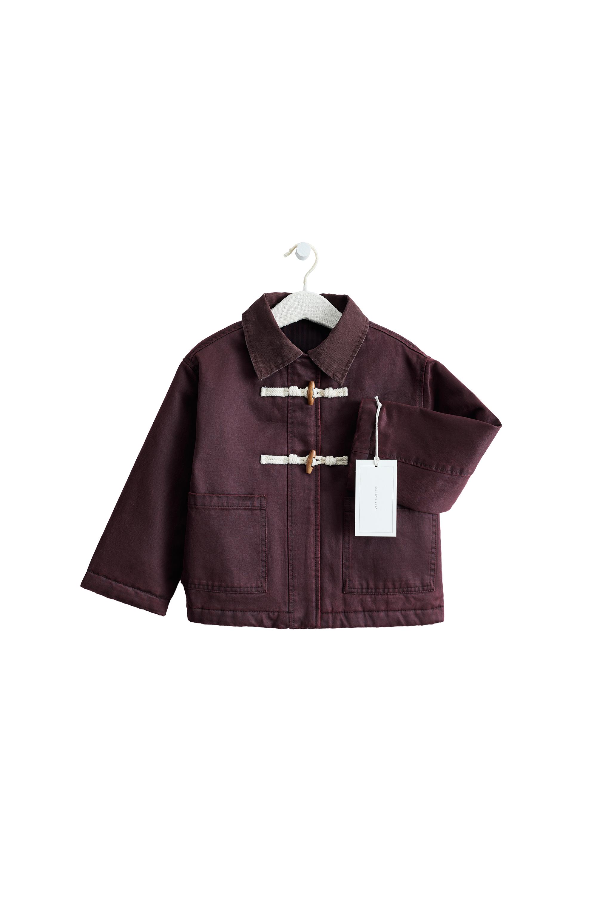 ZARA TIMELESS — КУРТКА С ВОЩЕНЫМ ЭФФЕКТОМ И ЗАСТЕЖКОЙ НА КЛЕВАНТЫ — ZARA
