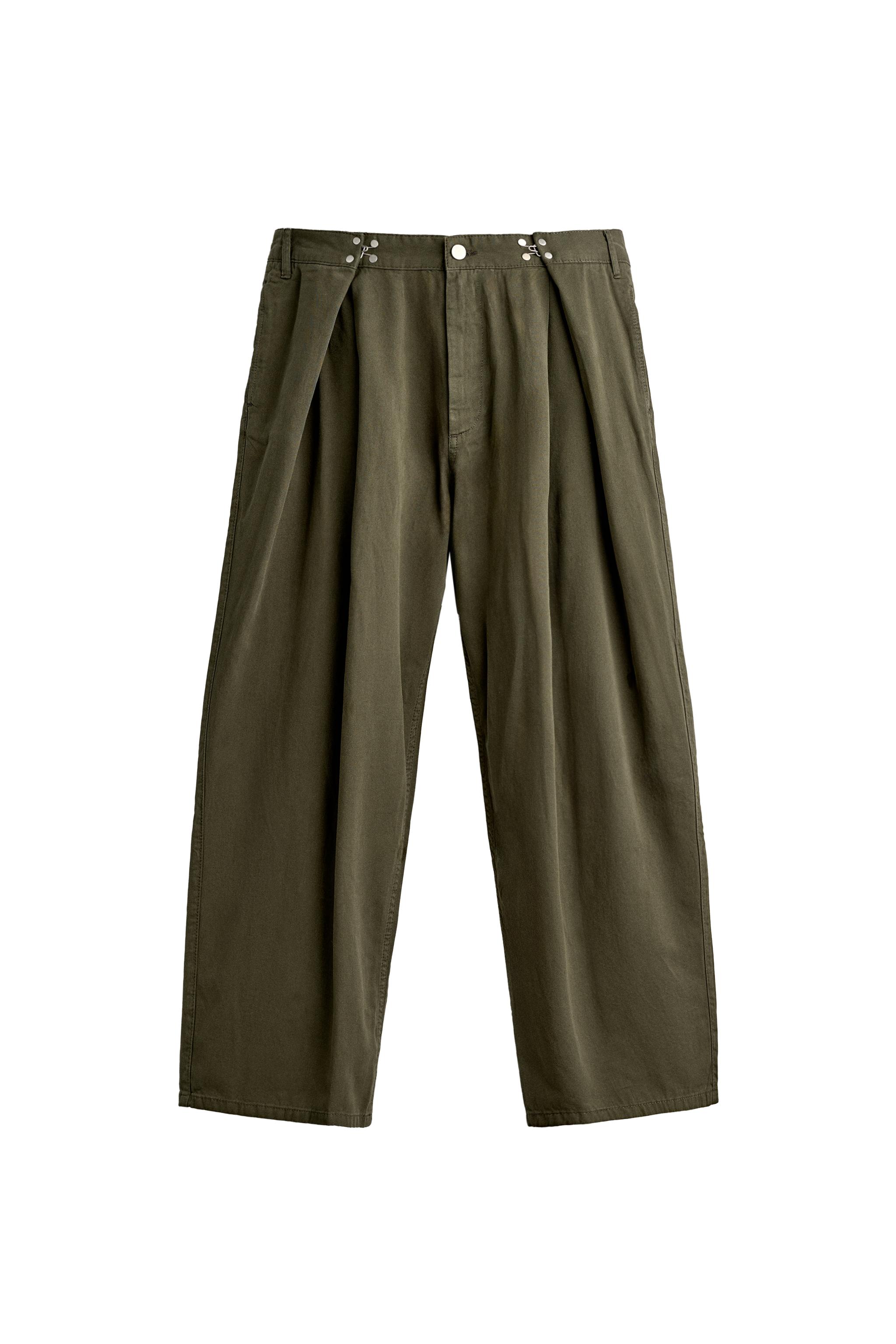 Брюки в складку с металлическим крючком — ZARA