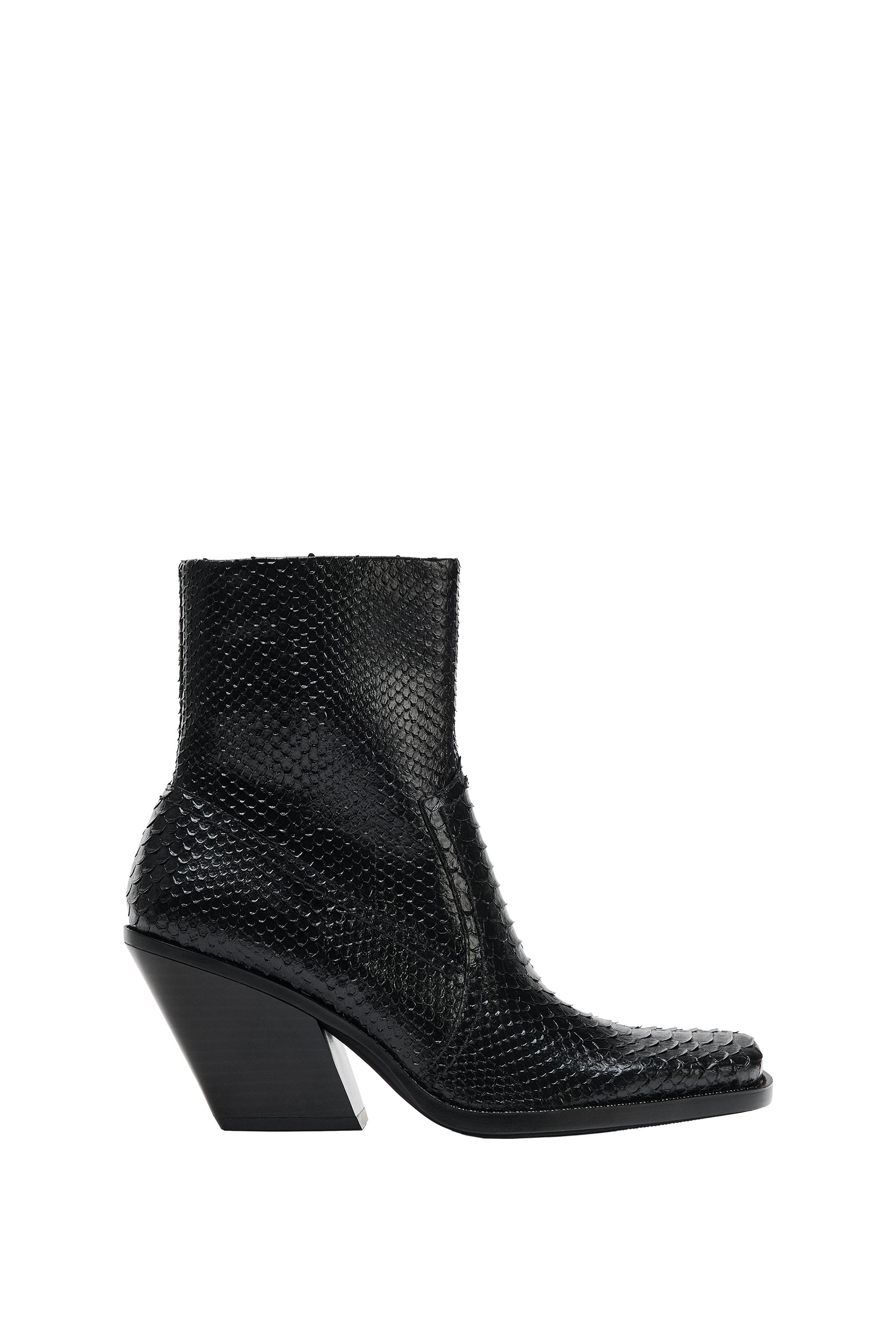 TEXTURED COWBOY ANKLE BOOTS — ZARA