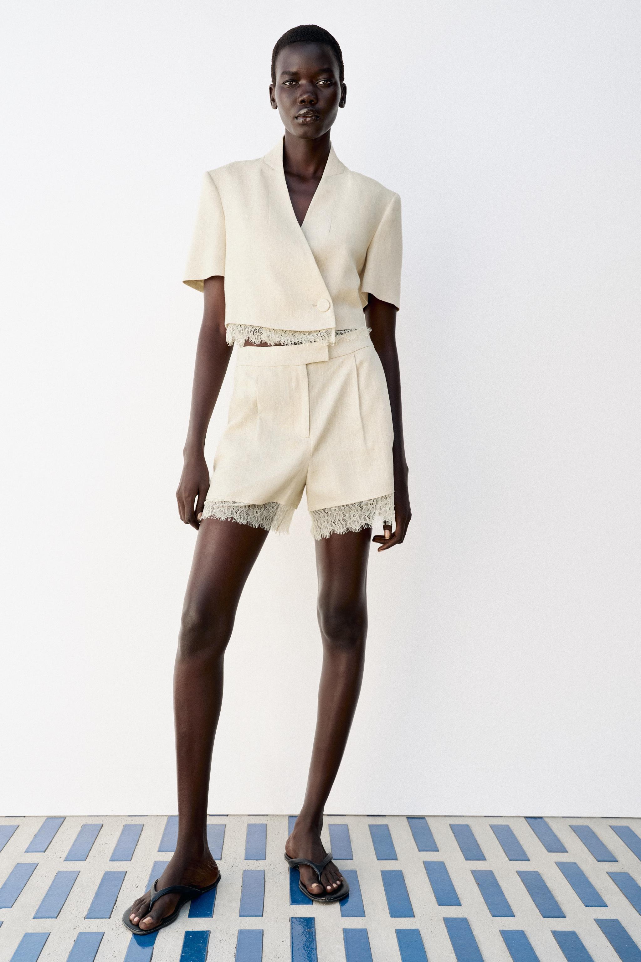 КОРОТКИЙ БЛЕЙЗЕР С КРУЖЕВНОЙ ОТДЕЛКОЙ — ZARA