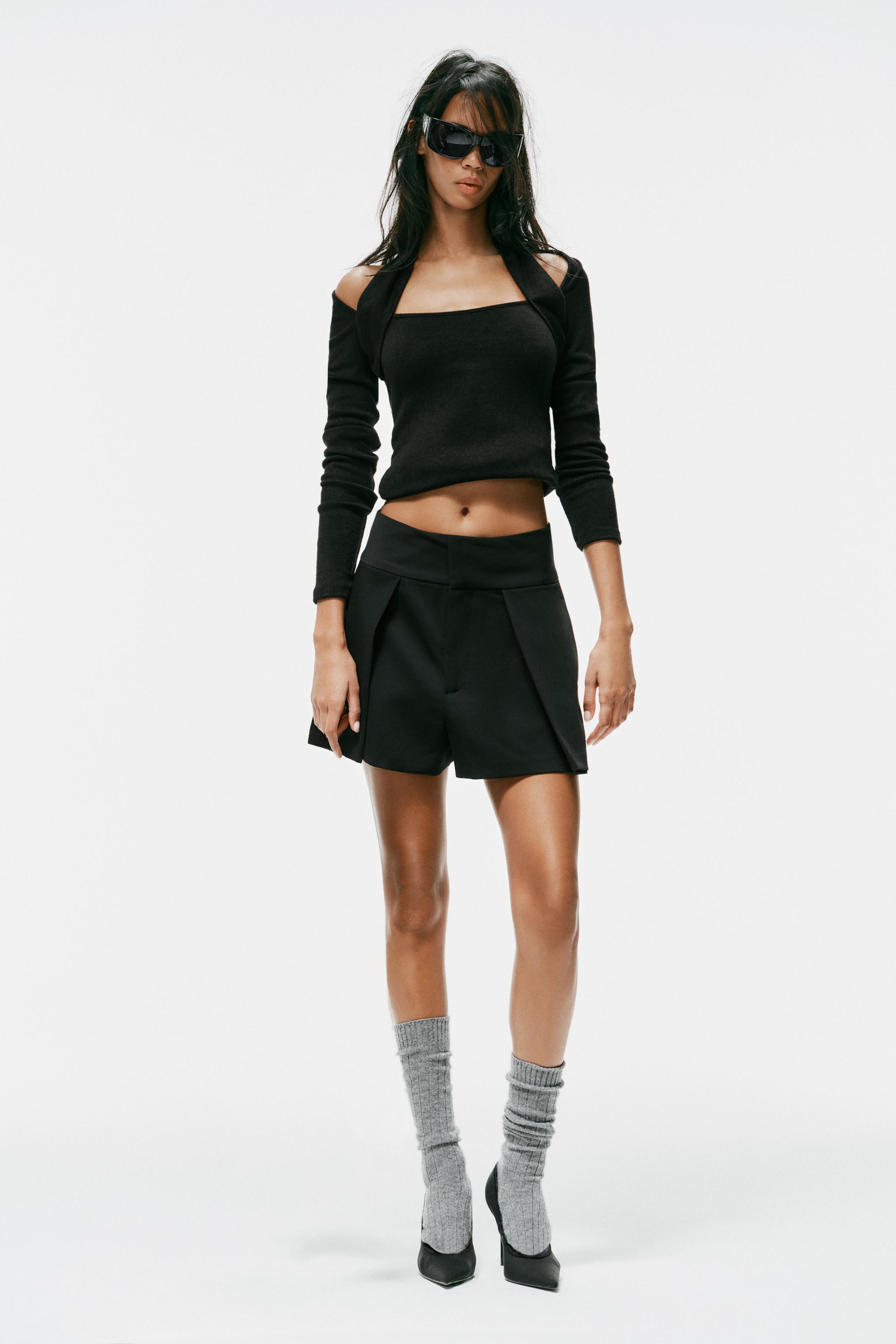 PLEATED SHORTS — ZARA