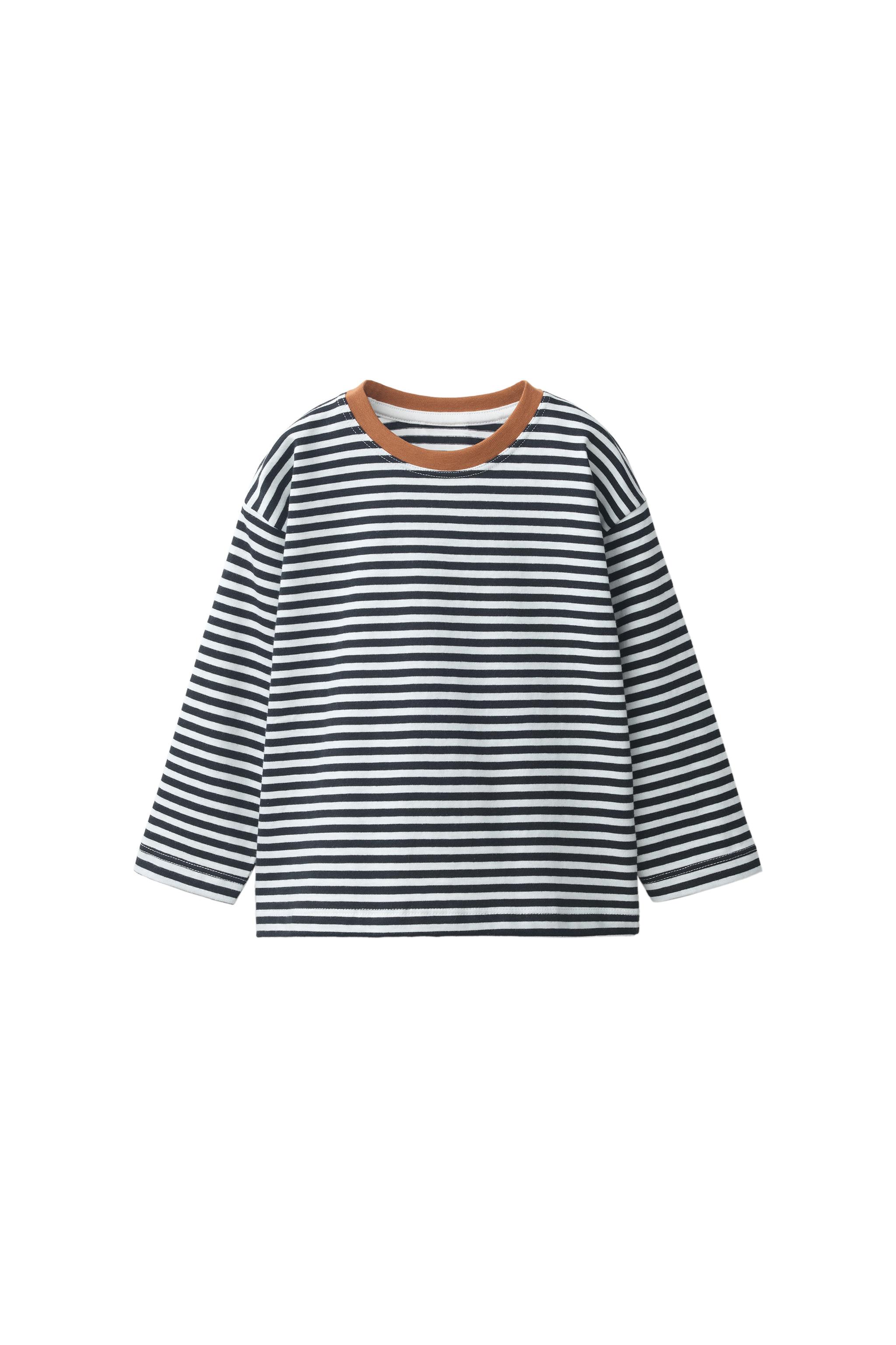 Футболка в полоску с контрастным вырезом — ZARA