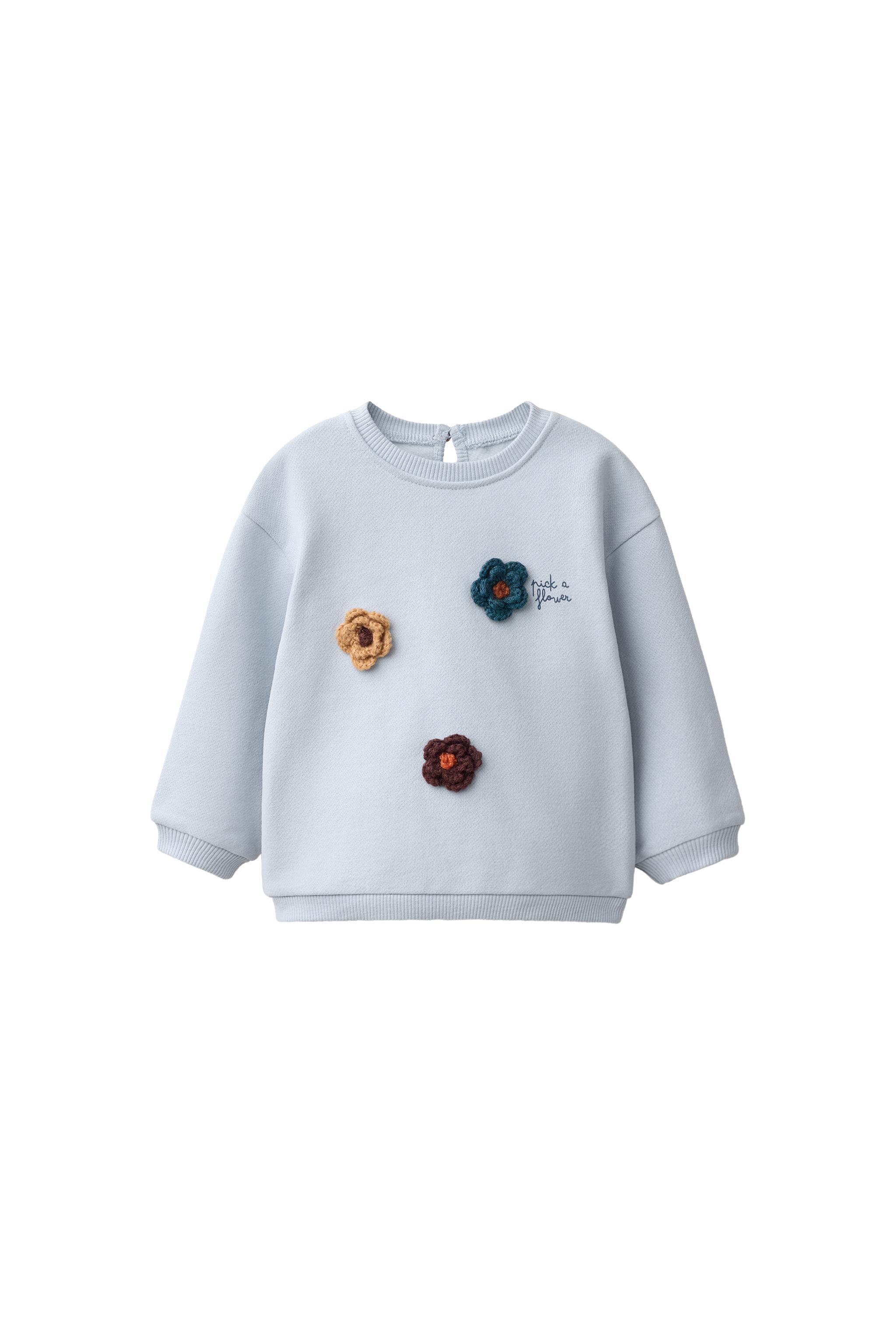 Свитшот с цветочной аппликацией из вязаного полотна — ZARA