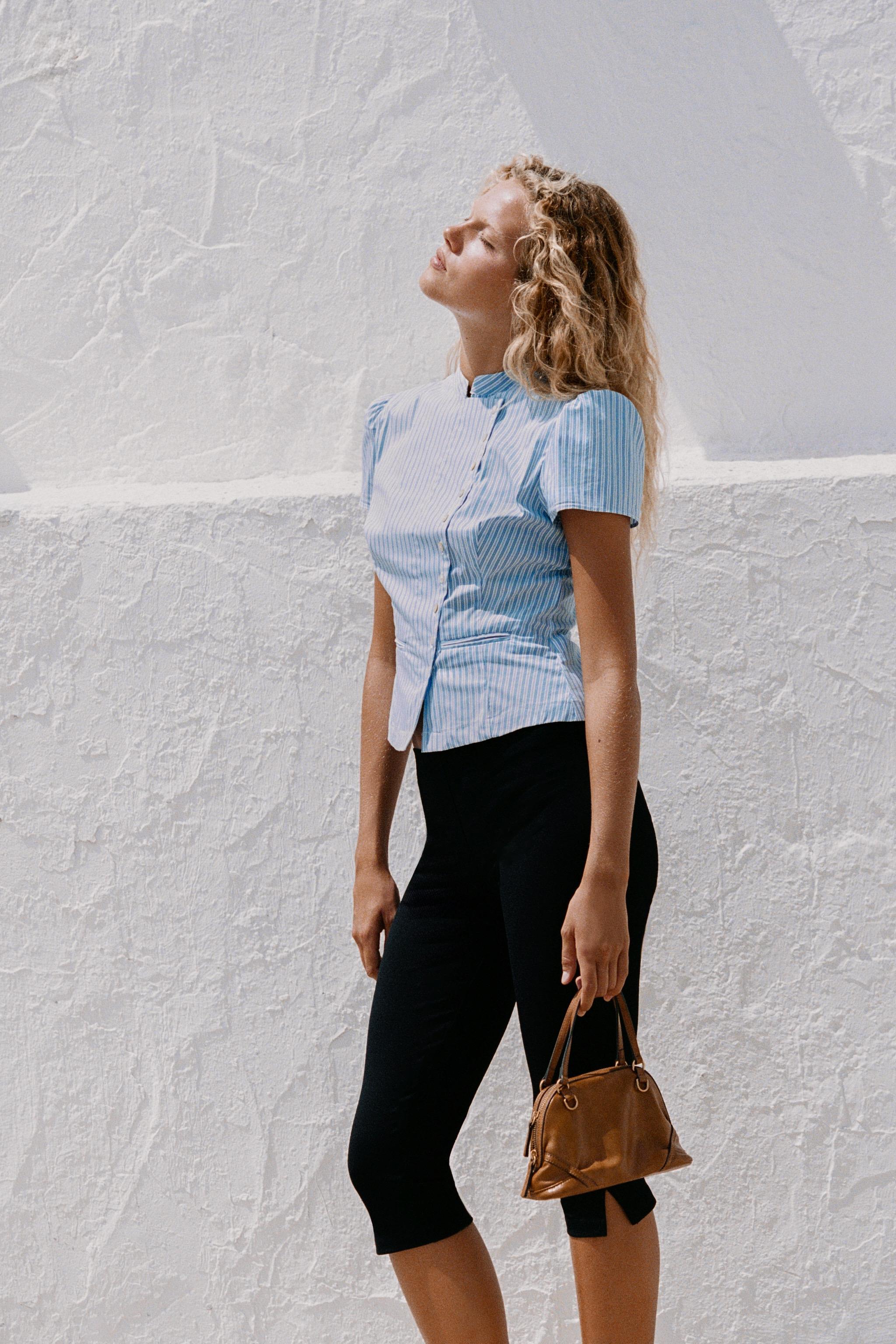 Топ в полоску на пуговицах — ZARA