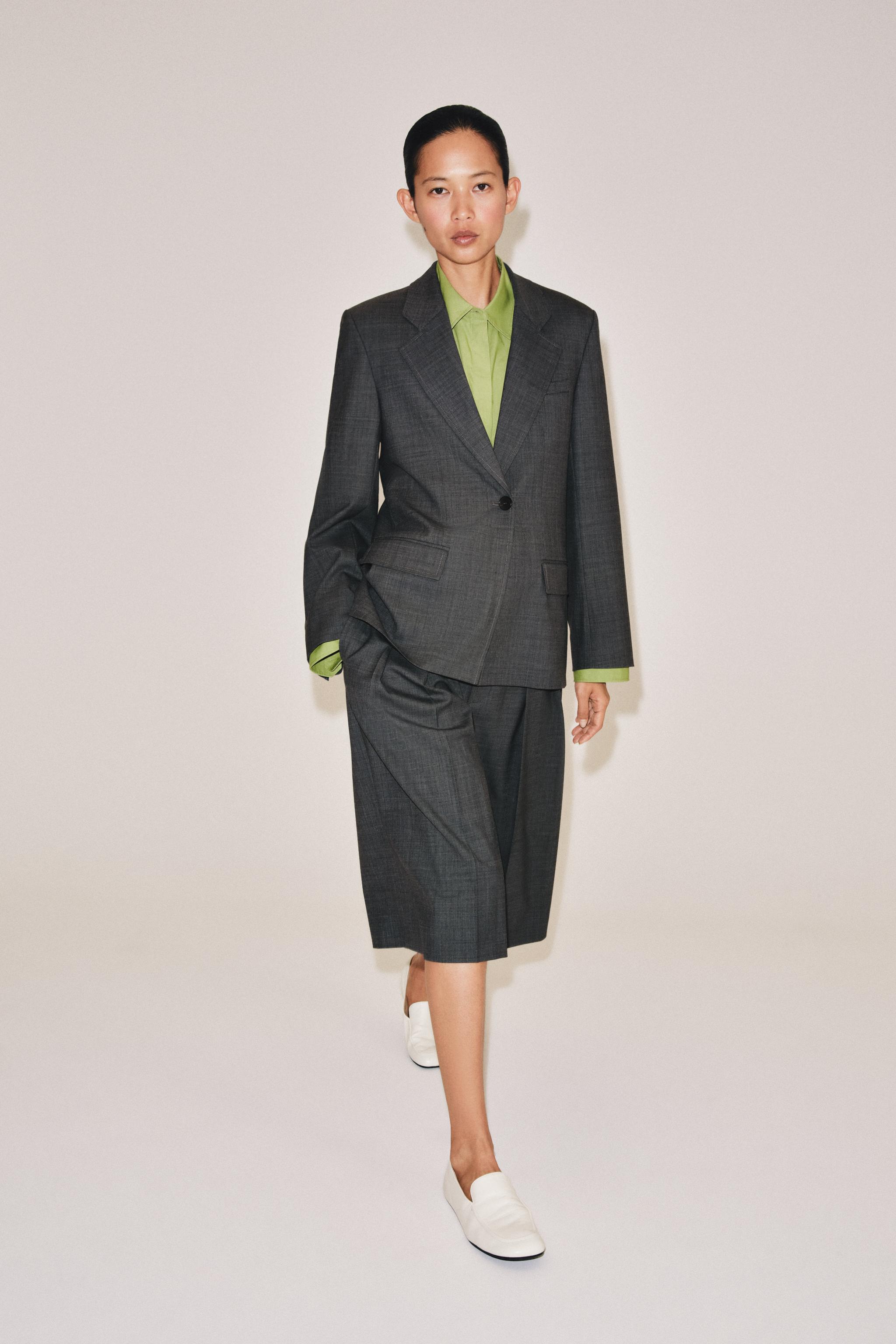 Костюмный блейзер ZW COLLECTION из смесовой шерсти прямого кроя — ZARA
