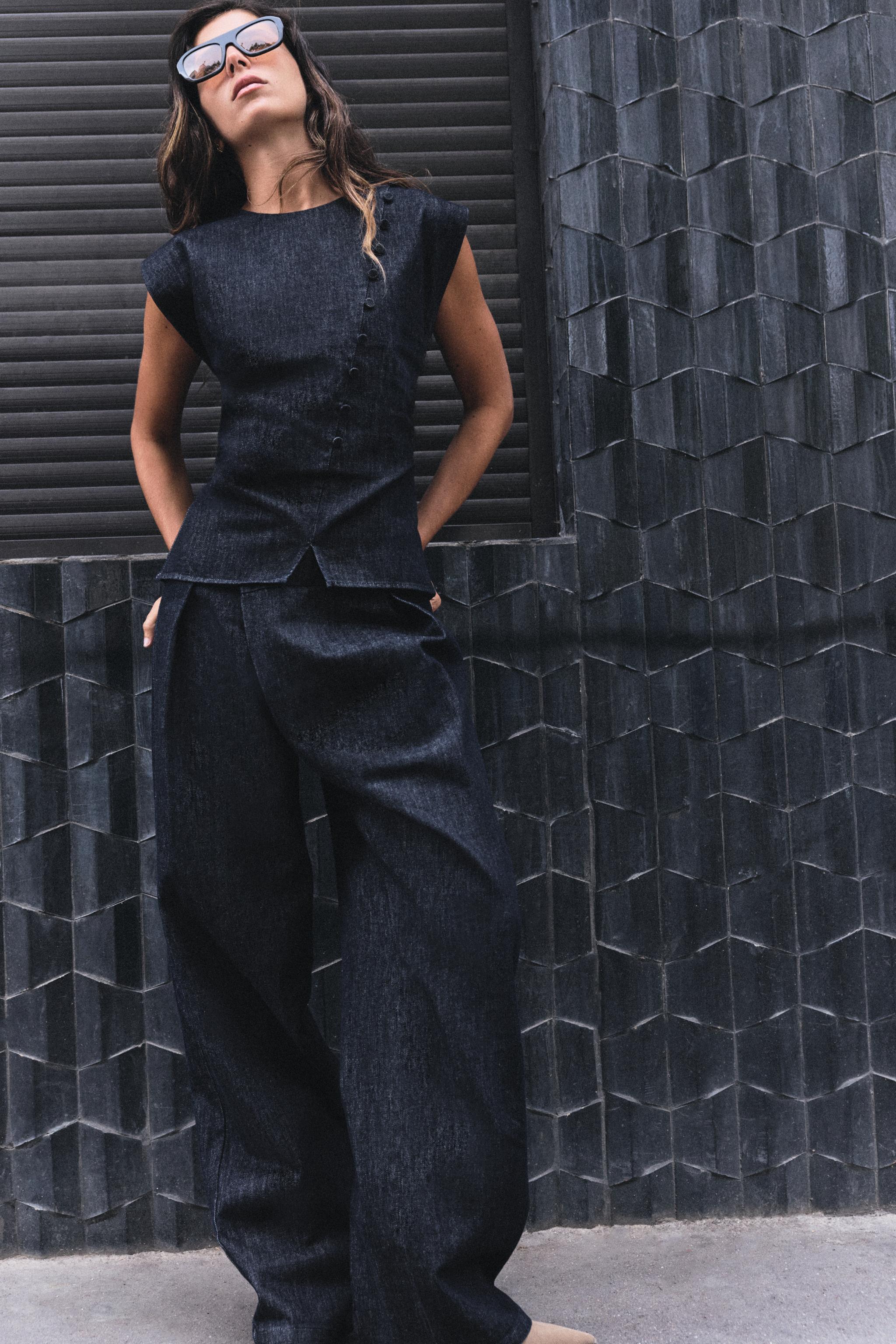 Топ Z1975 из денима с закрытыми пуговицами — ZARA