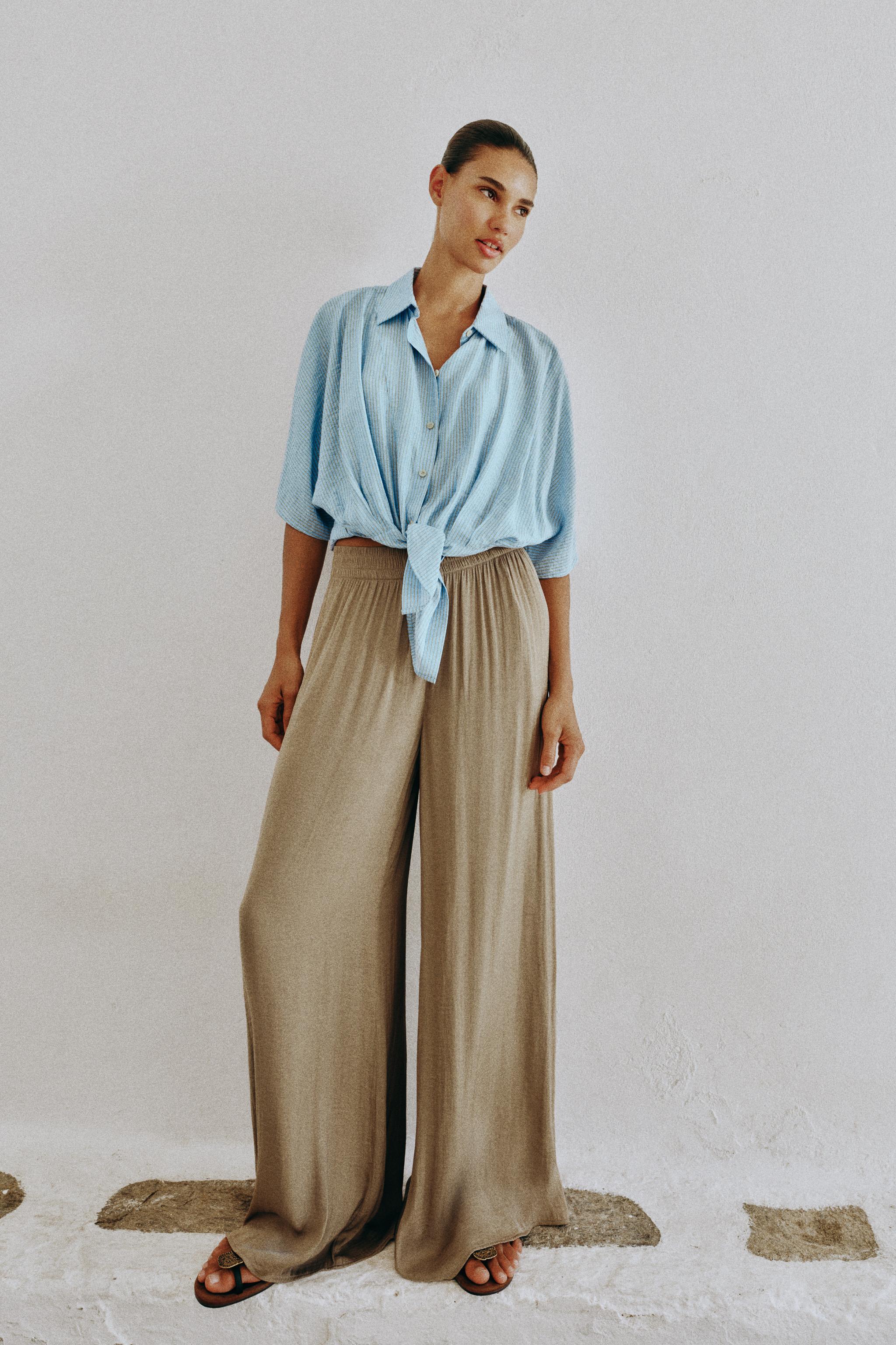 РУБАШКА В ПОЛОСКУ С УЗЛОМ — ZARA