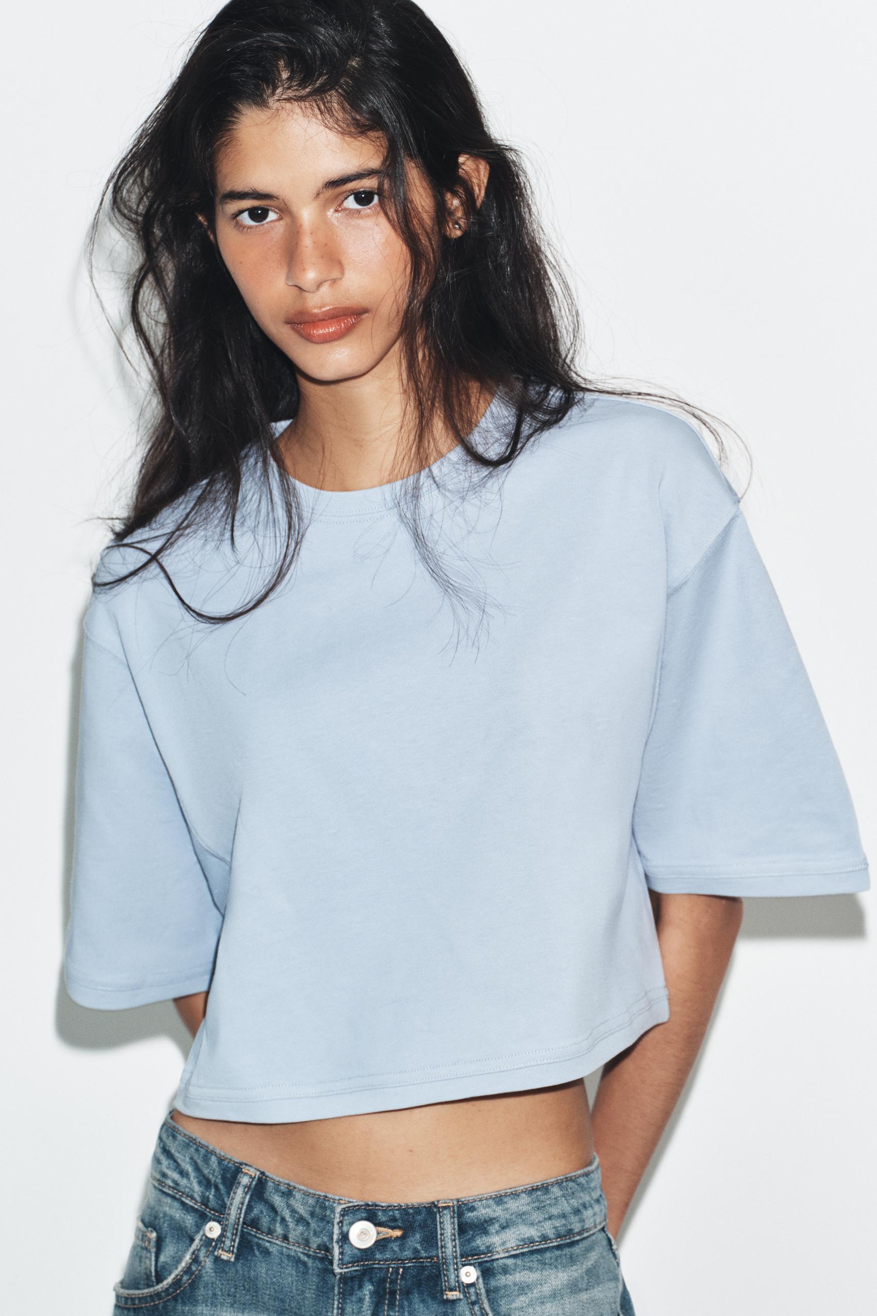 Футболка, укороченного кроя, оверсайз — ZARA