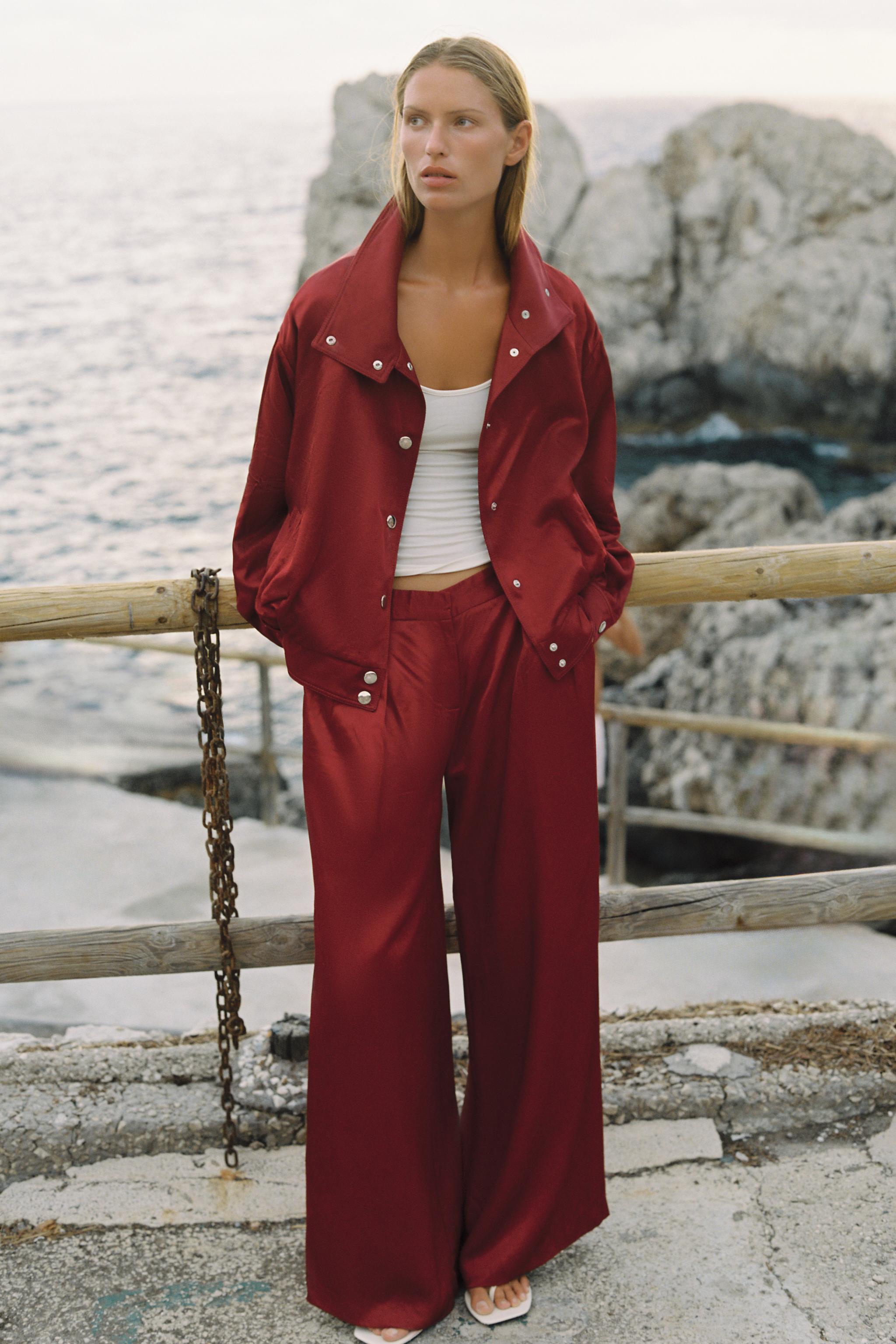 Бомбер с высоким воротником — ZARA
