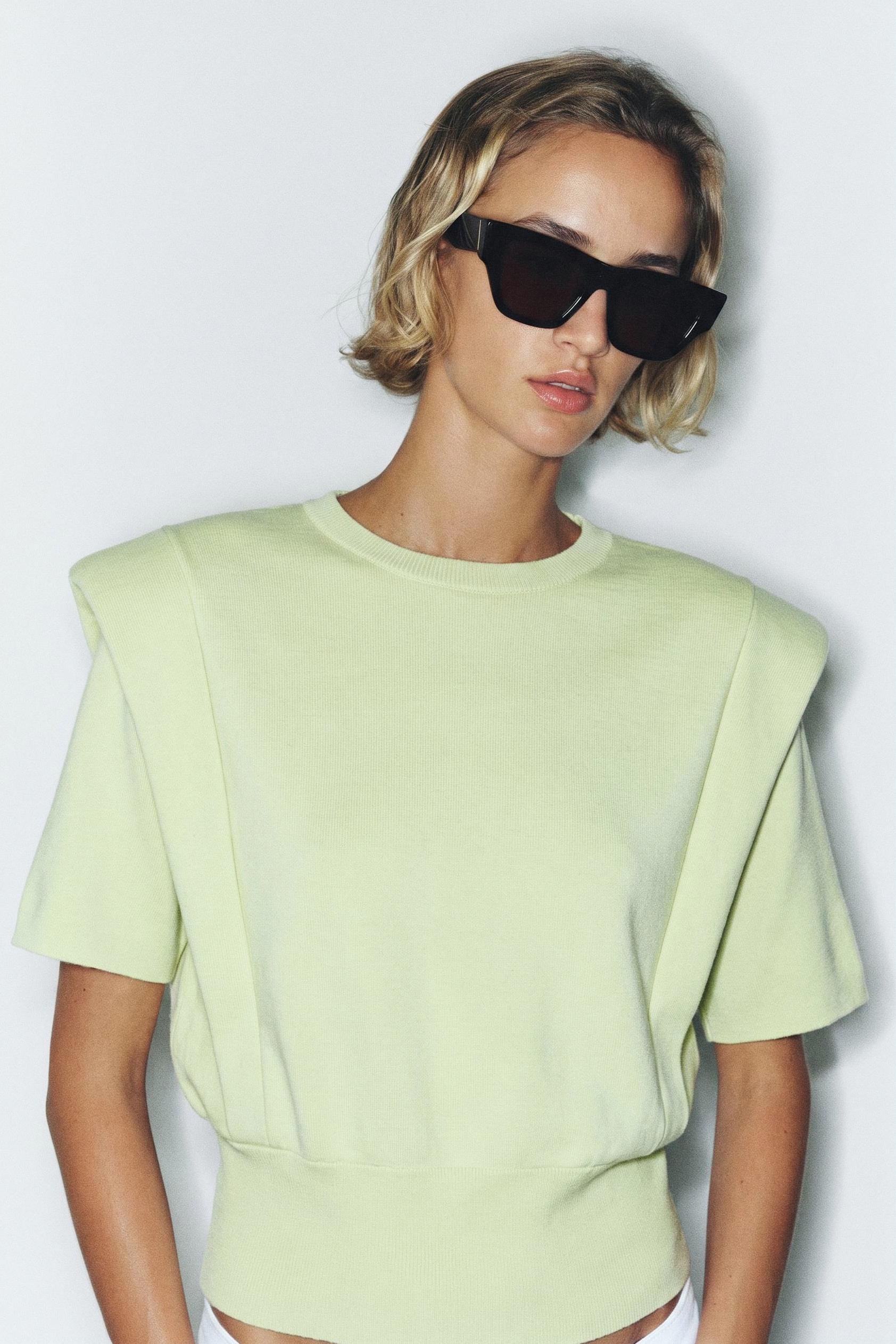 Топ из трикотажа с подплечниками — ZARA