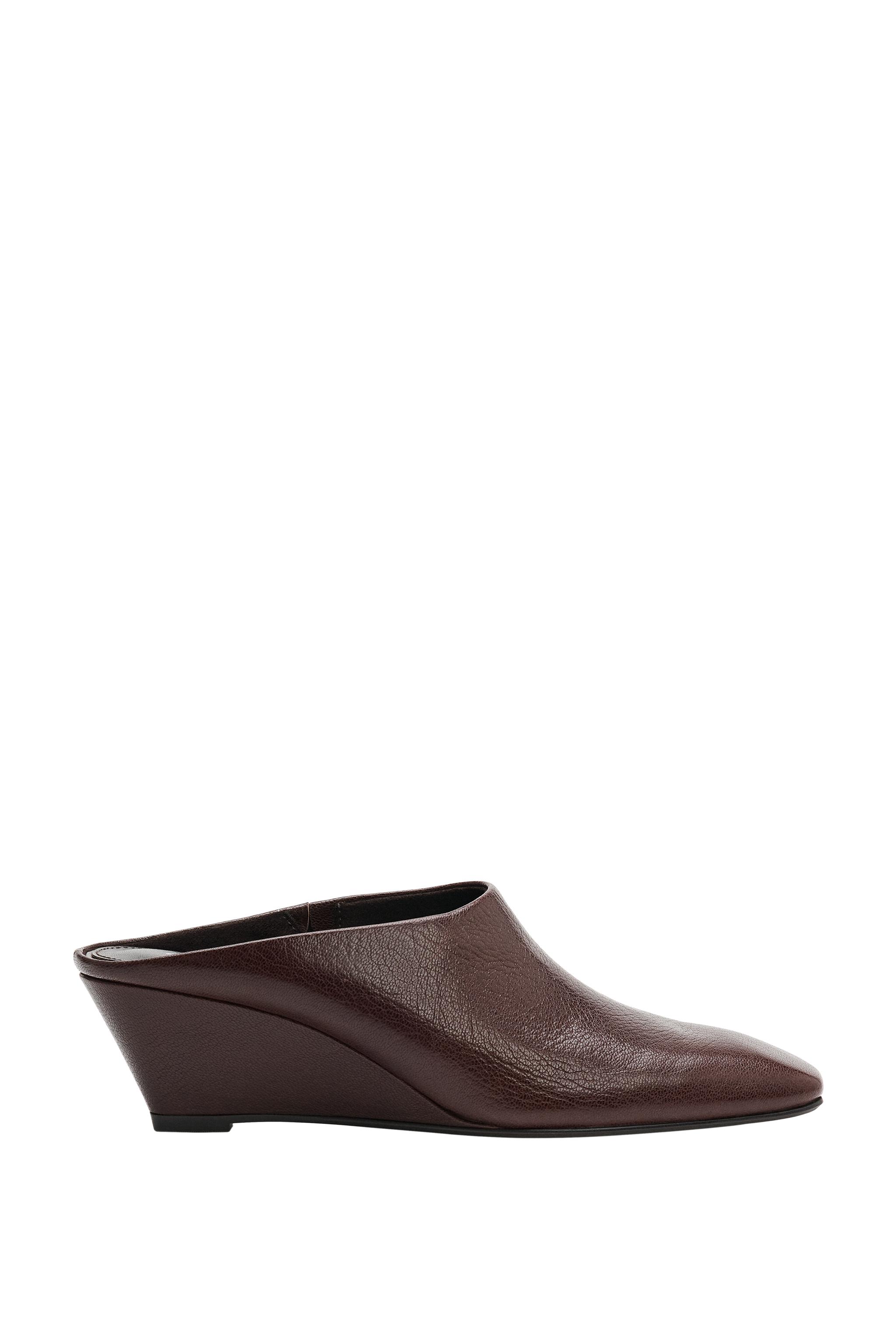 КОЖАНЫЕ МЮЛИ НА ТАНКЕТКЕ — ZARA