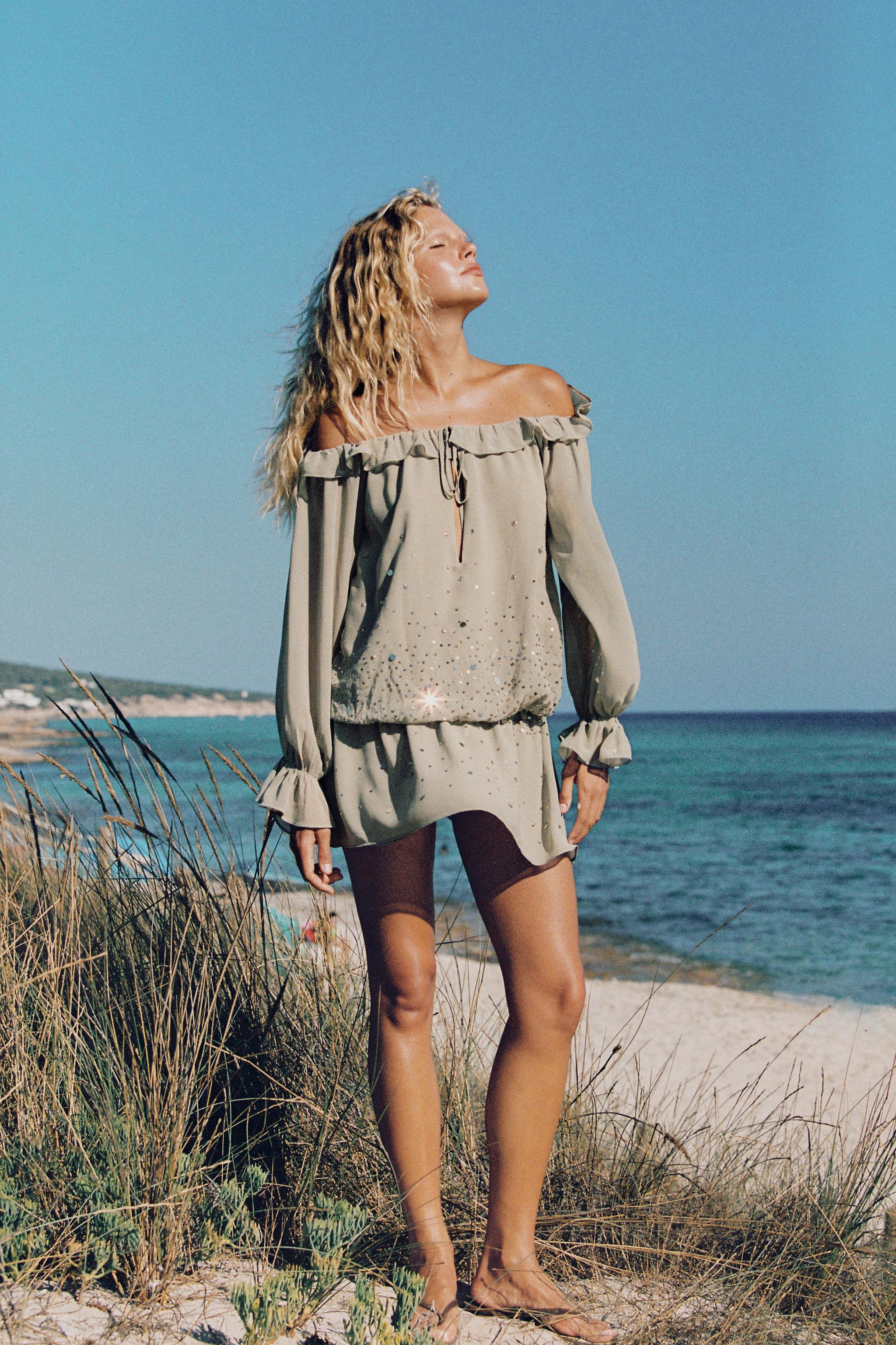 Платье из жоржета с рюшами и блестящими деталями — ZARA