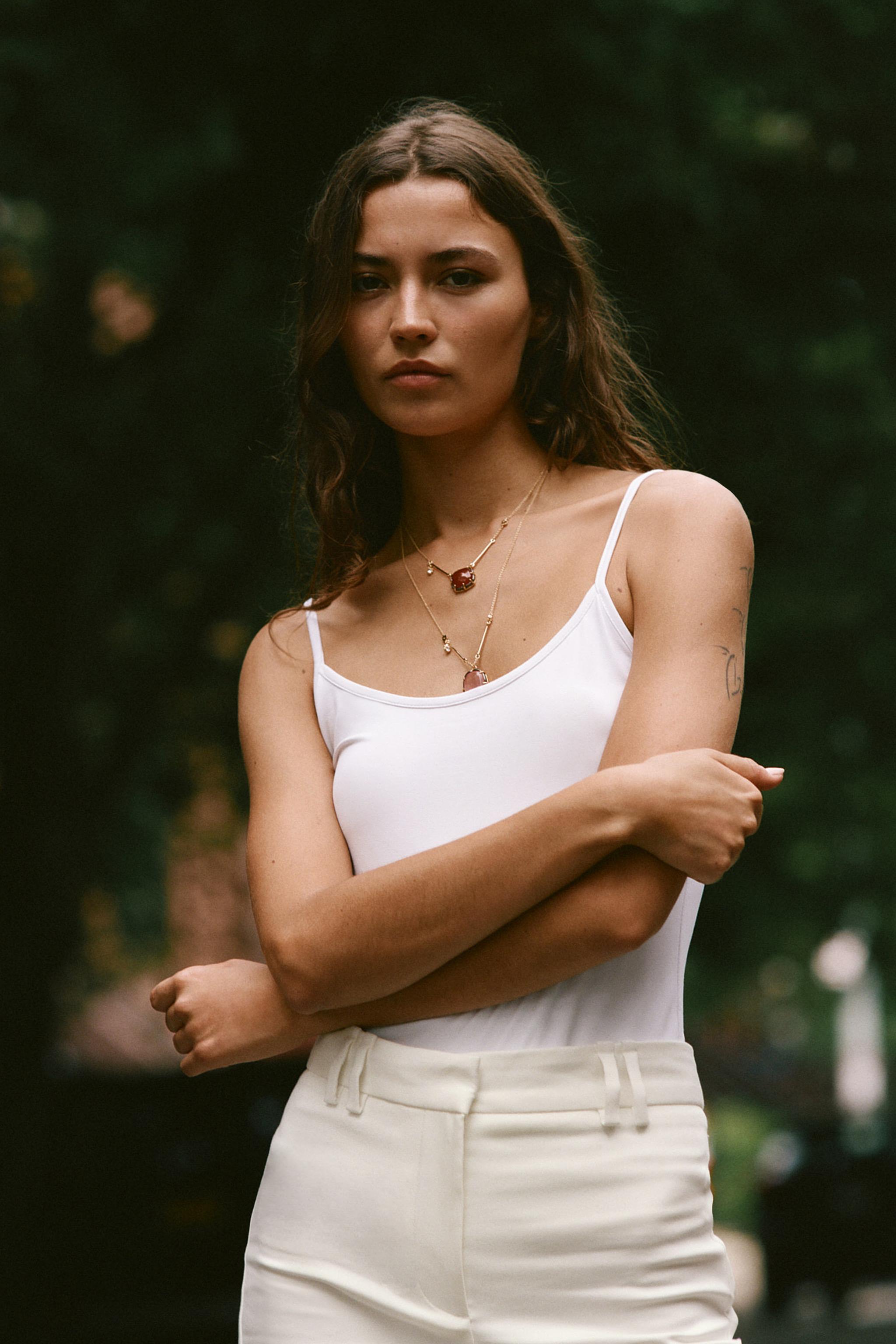 БИЖУТЕРИЯ — ZARA