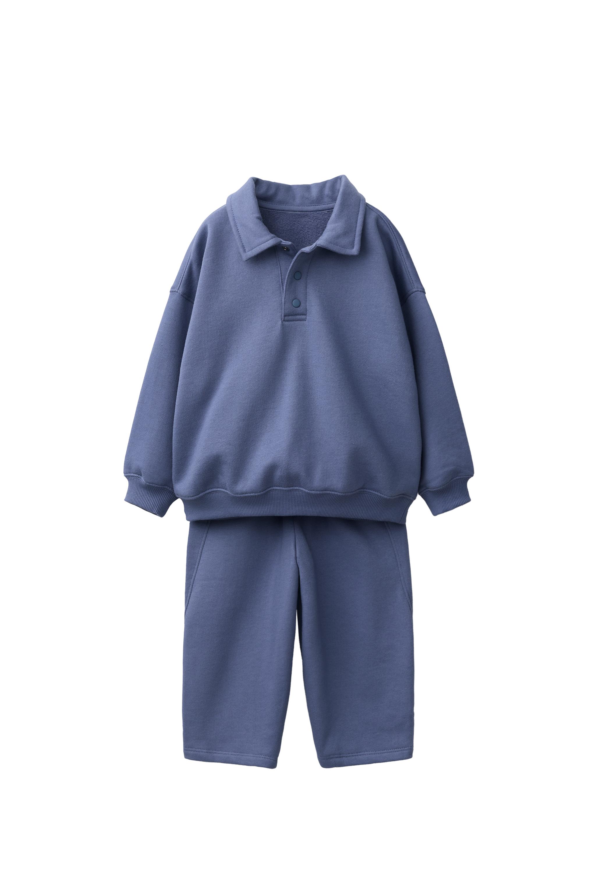 КОМПЛЕКТ ИЗ ГЛАДКОЙ ТОЛСТОВКИ И БРЮКОВ-ДЖОГГЕРОВ — ZARA
