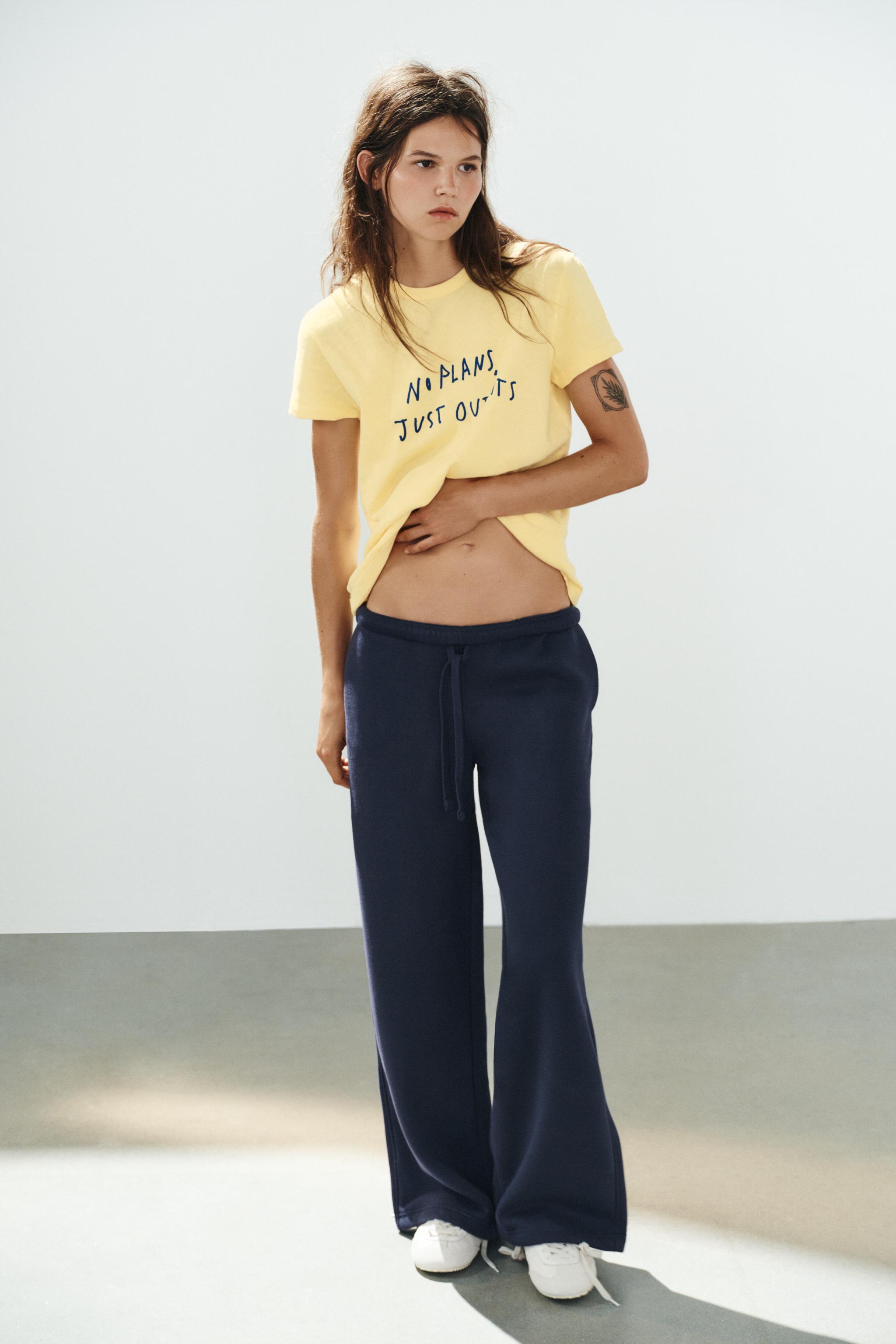 ЖЕЛТАЯ ФУТБОЛКА С НАДПИСЬЮ — ZARA