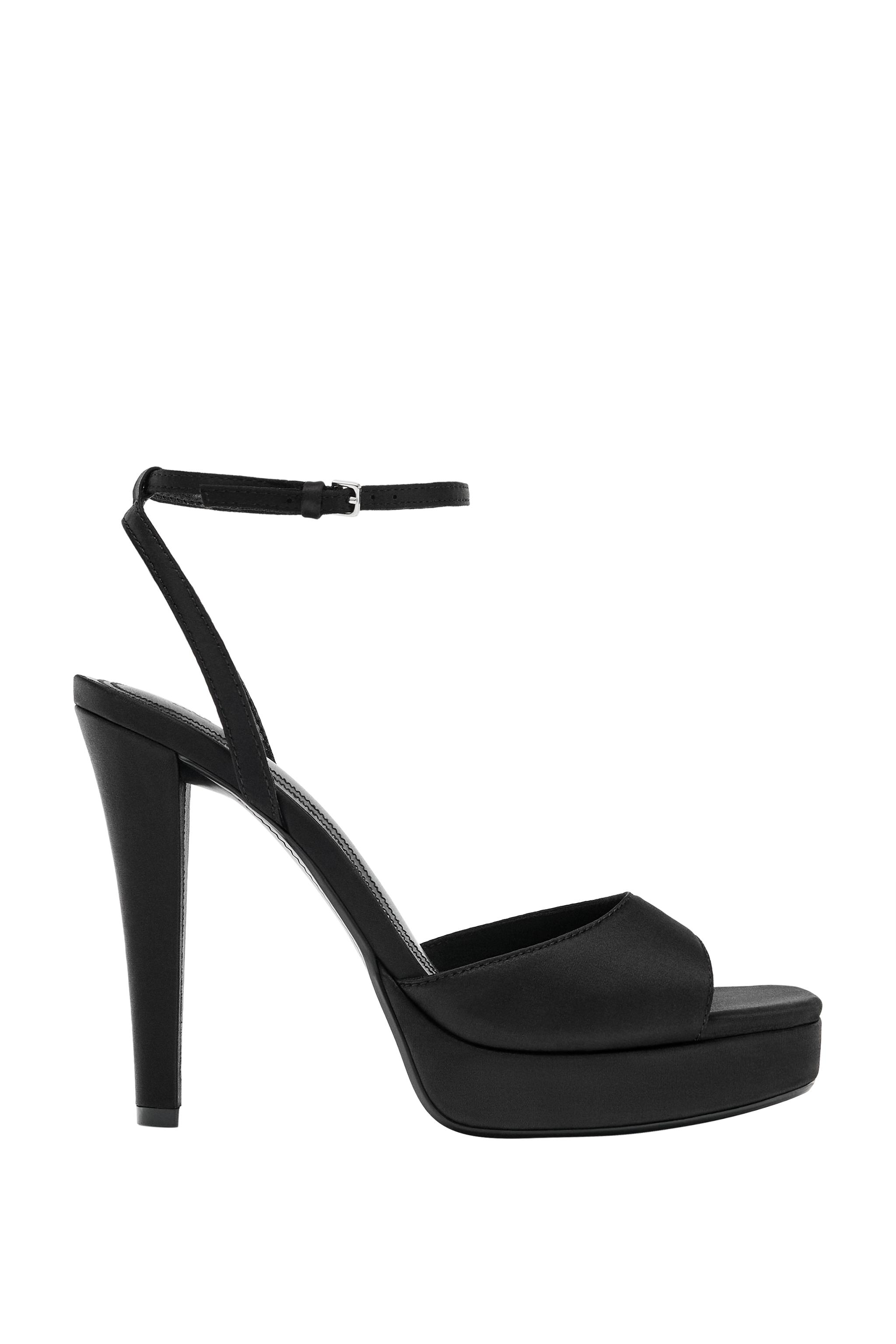 АТЛАСНЫЕ БОСОНОЖКИ НА ПЛАТФОРМЕ — ZARA