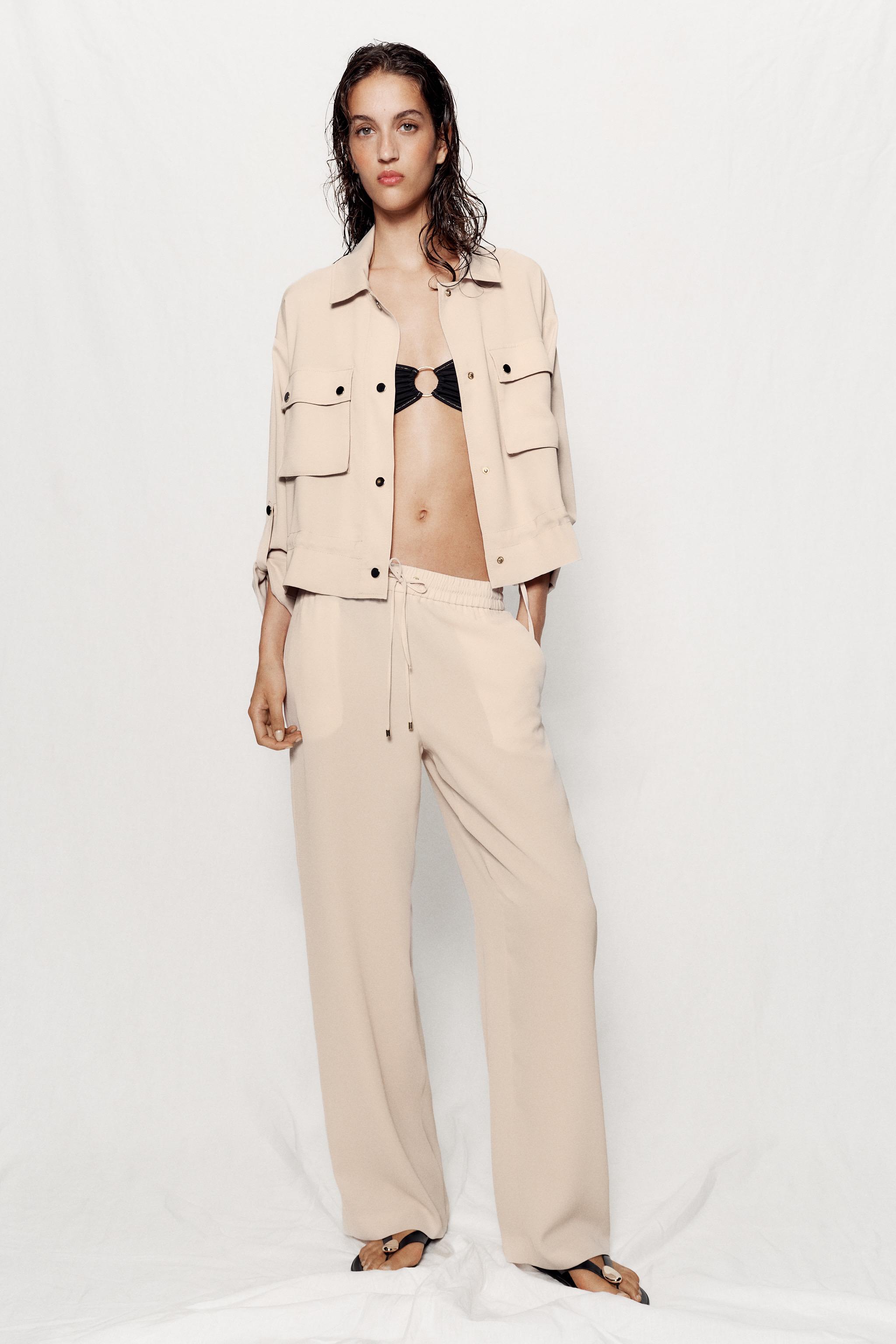 Брюки струящегося кроя на эластичном поясе — ZARA