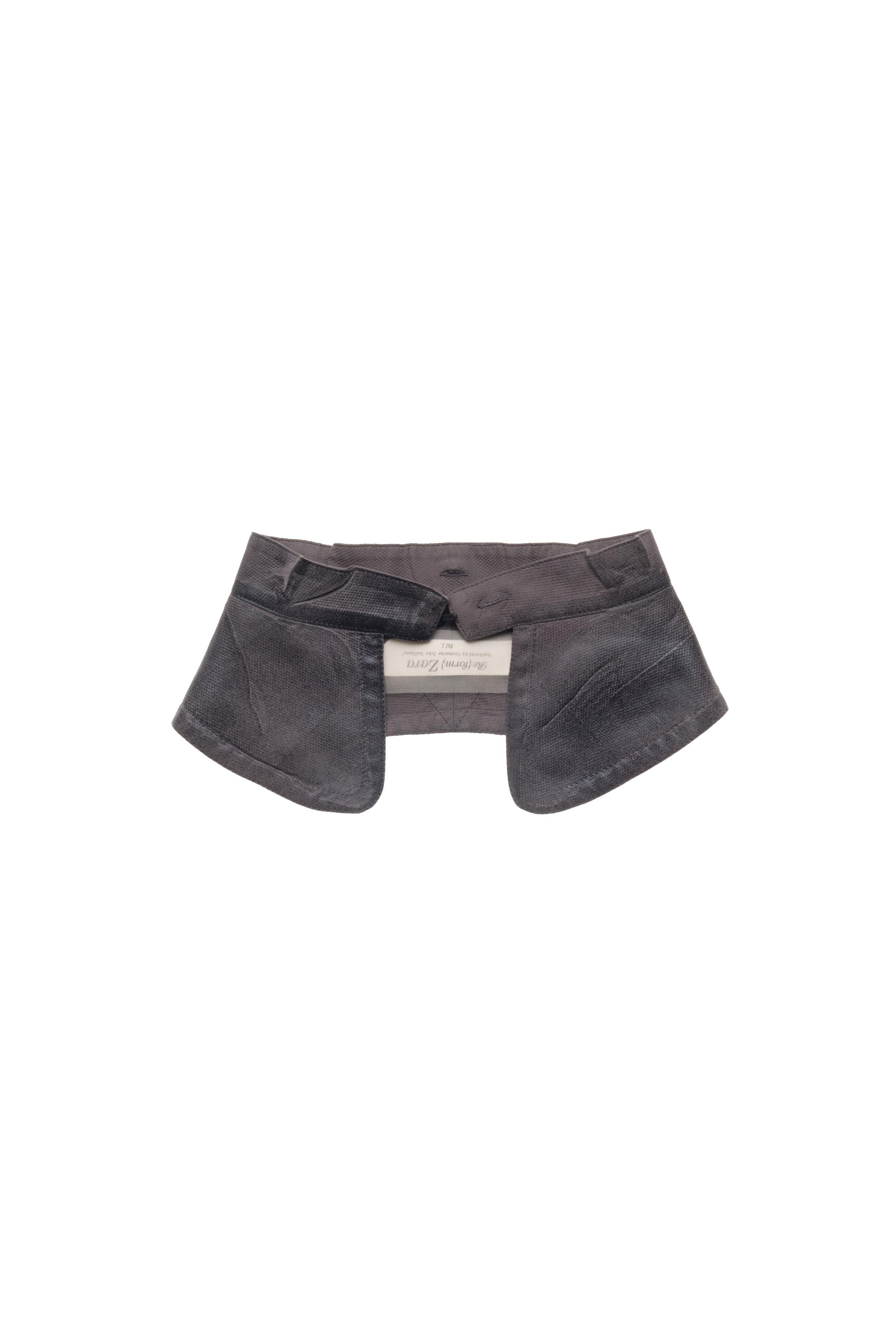 Воротник с блеском · лимитированная серия — ZARA