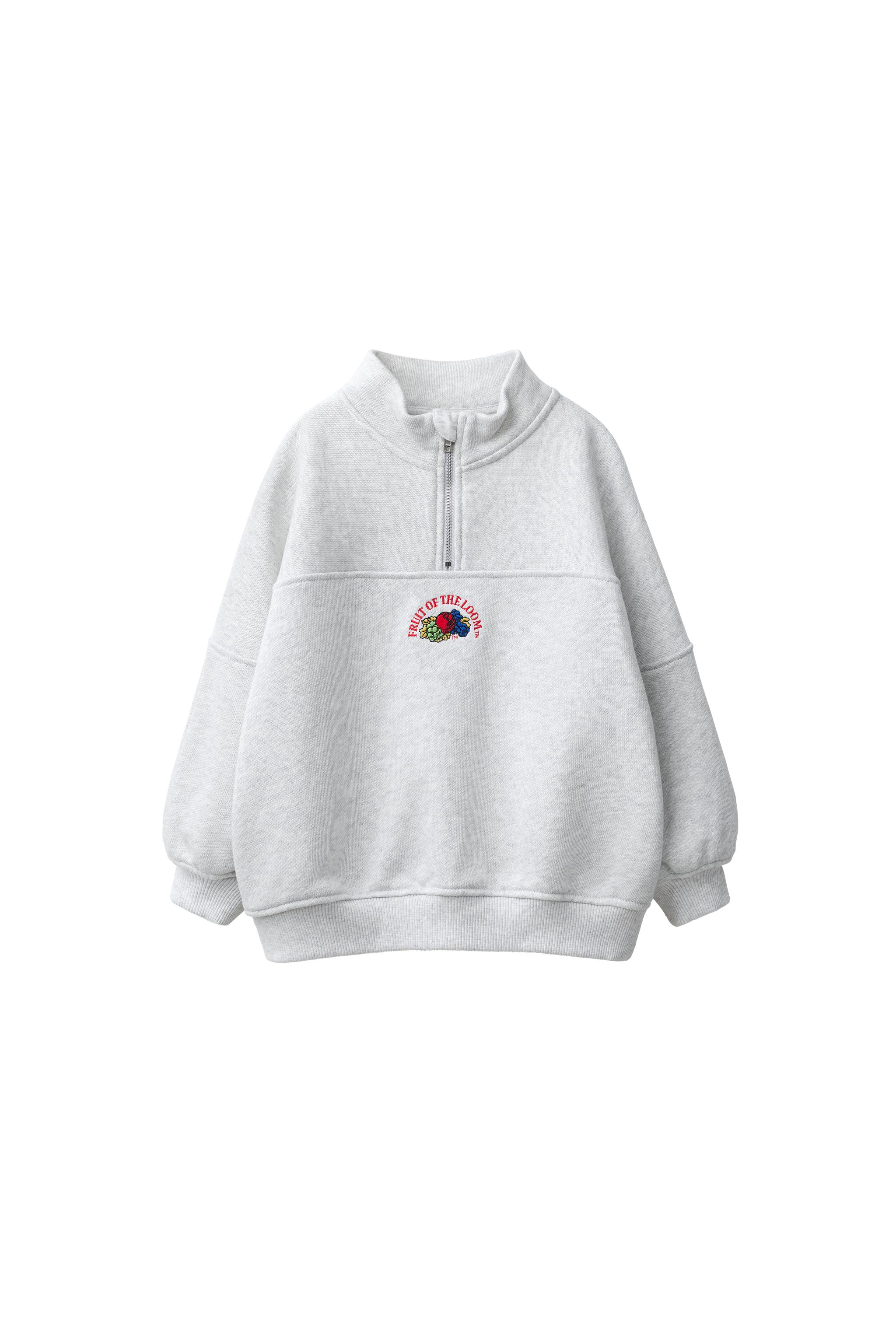 Свитшот Fruit of the Loom™ с вышивкой — ZARA