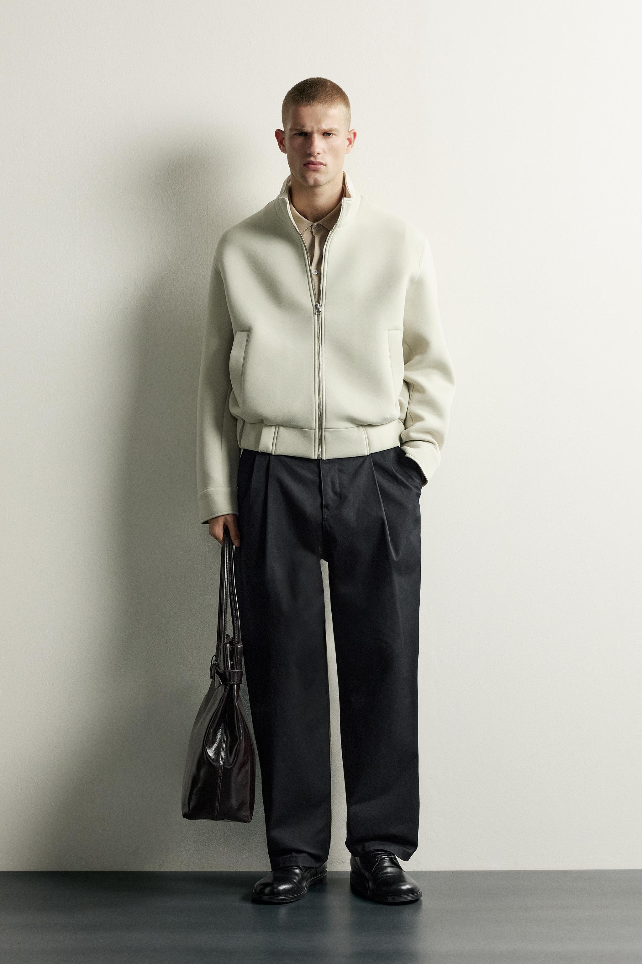 КУРТКА СВОБОДНОГО КРОЯ ИЗ ВЫСОКОТЕХНОЛОГИЧНОЙ ТКАНИ — ZARA