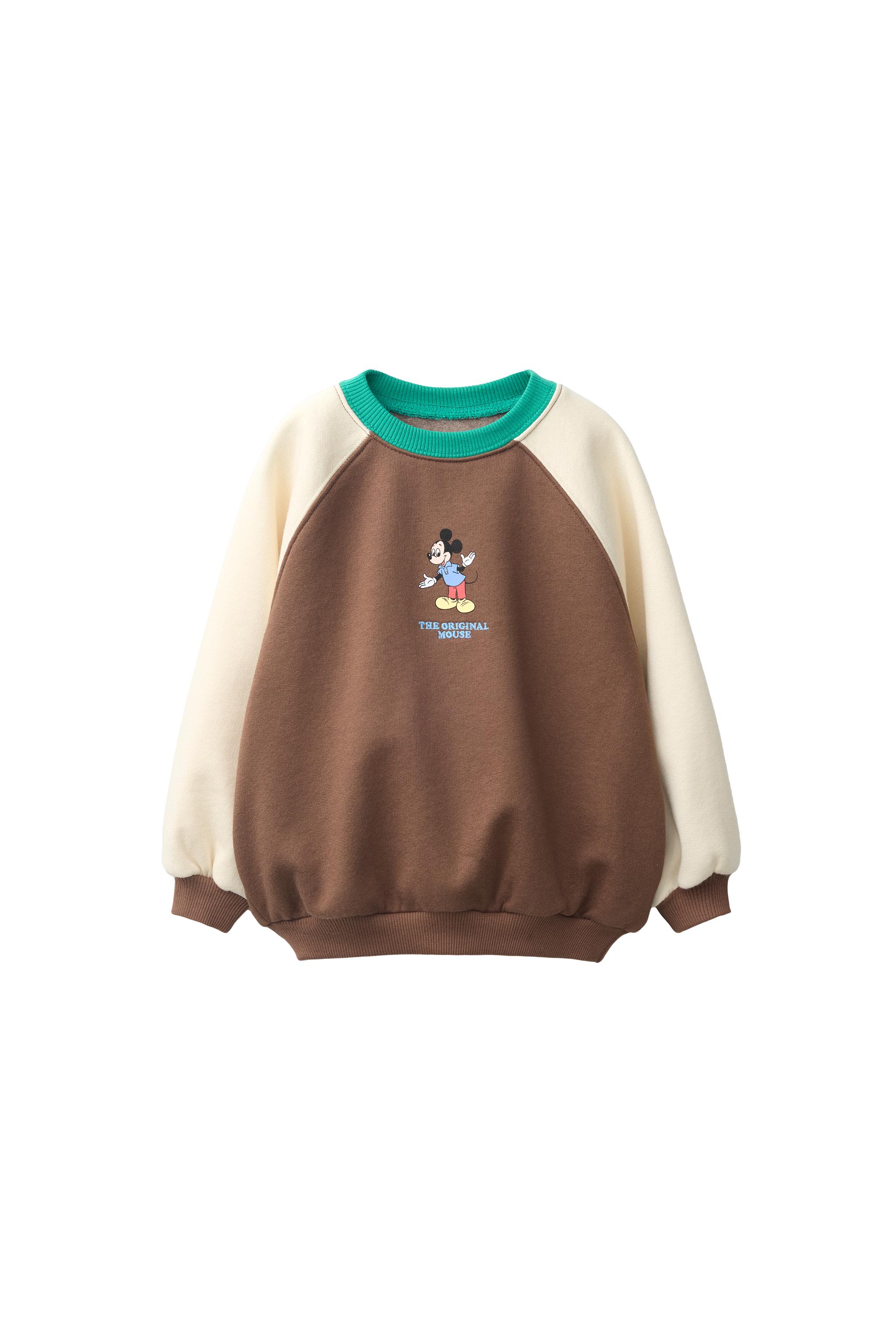 Свитшот в стиле колор-блок с принтом Микки Мауса © DISNEY — ZARA