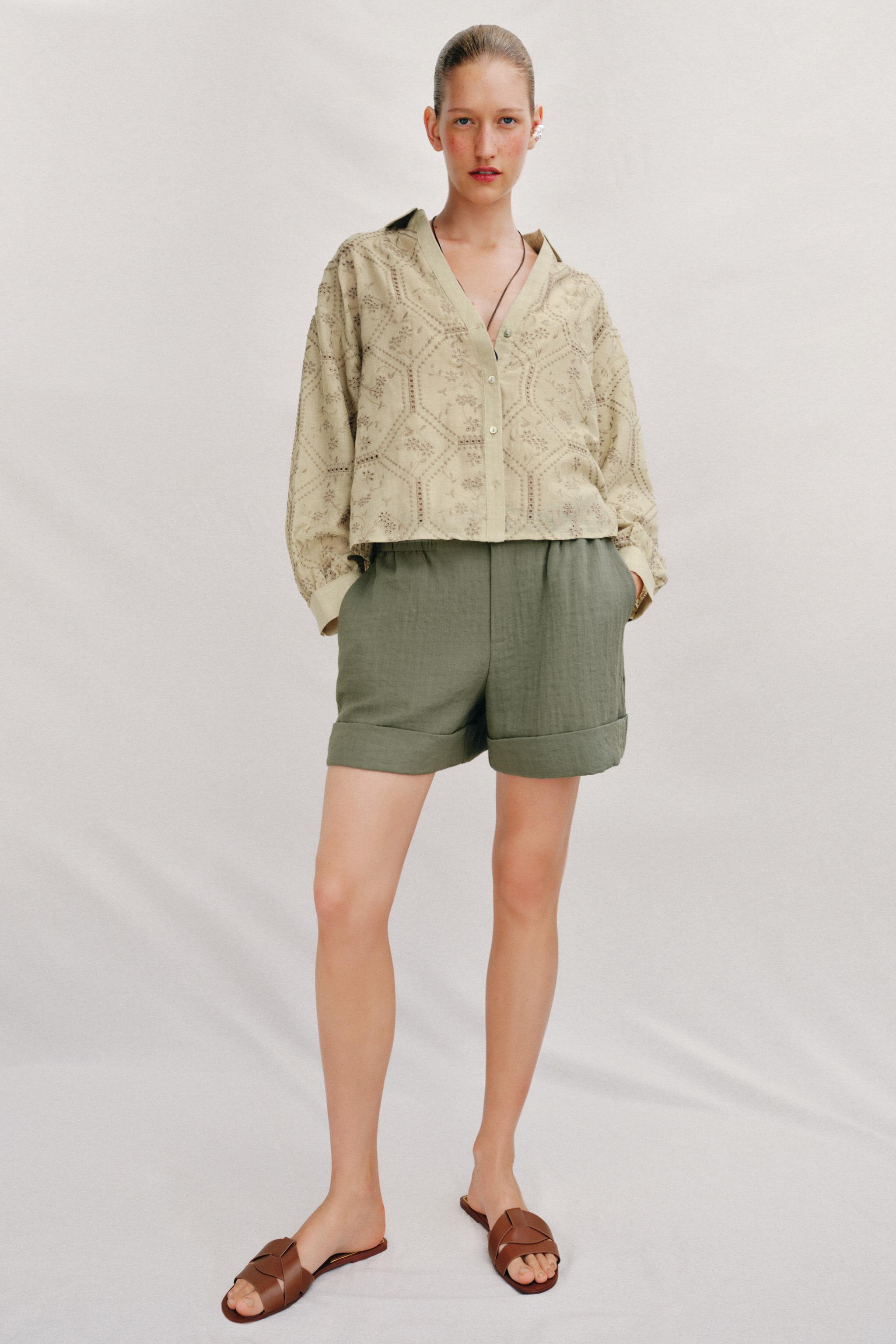 Бермуды с отворотами — ZARA