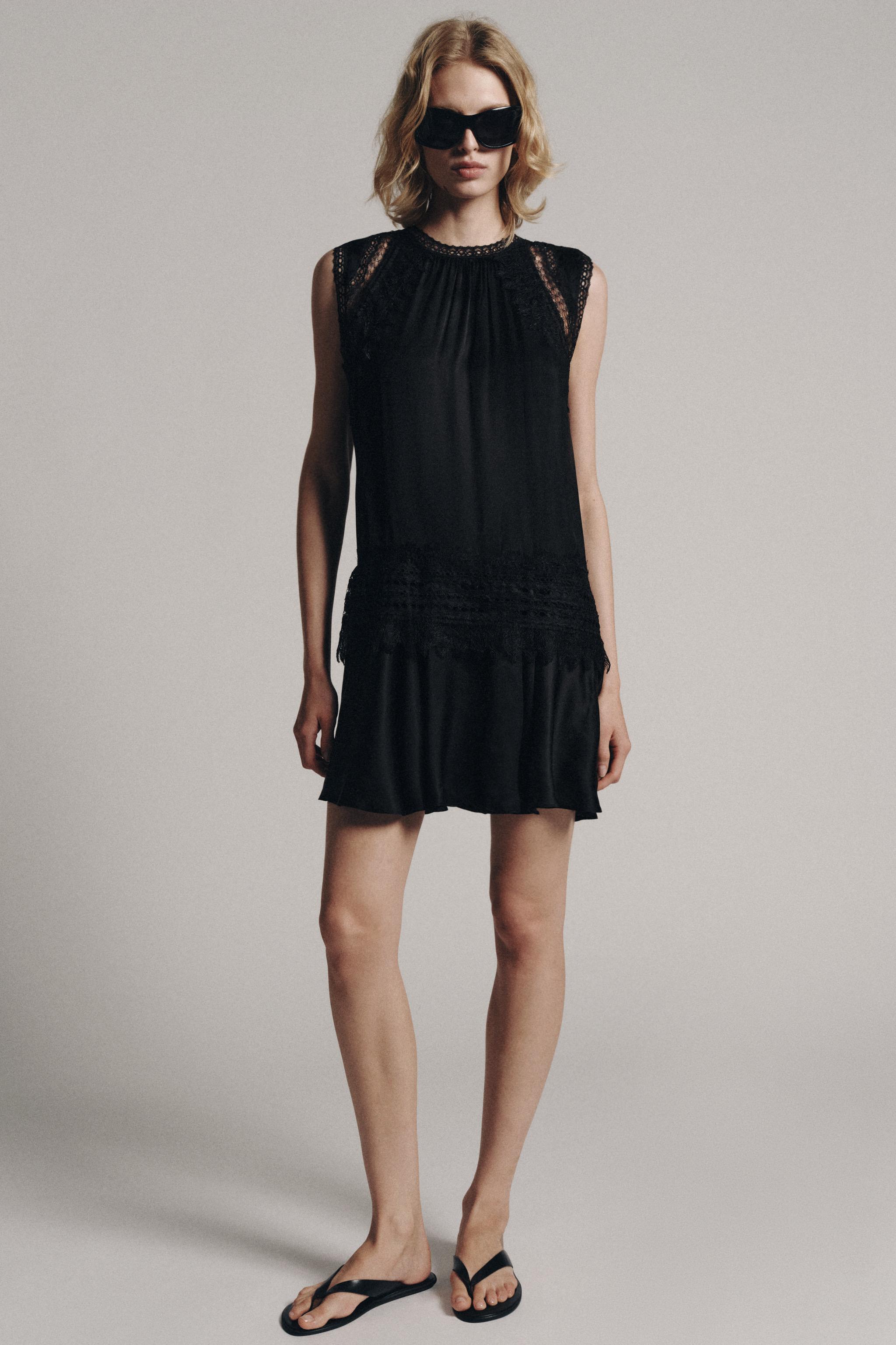 Мини-платье ZW COLLECTION с кружевной отделкой — ZARA