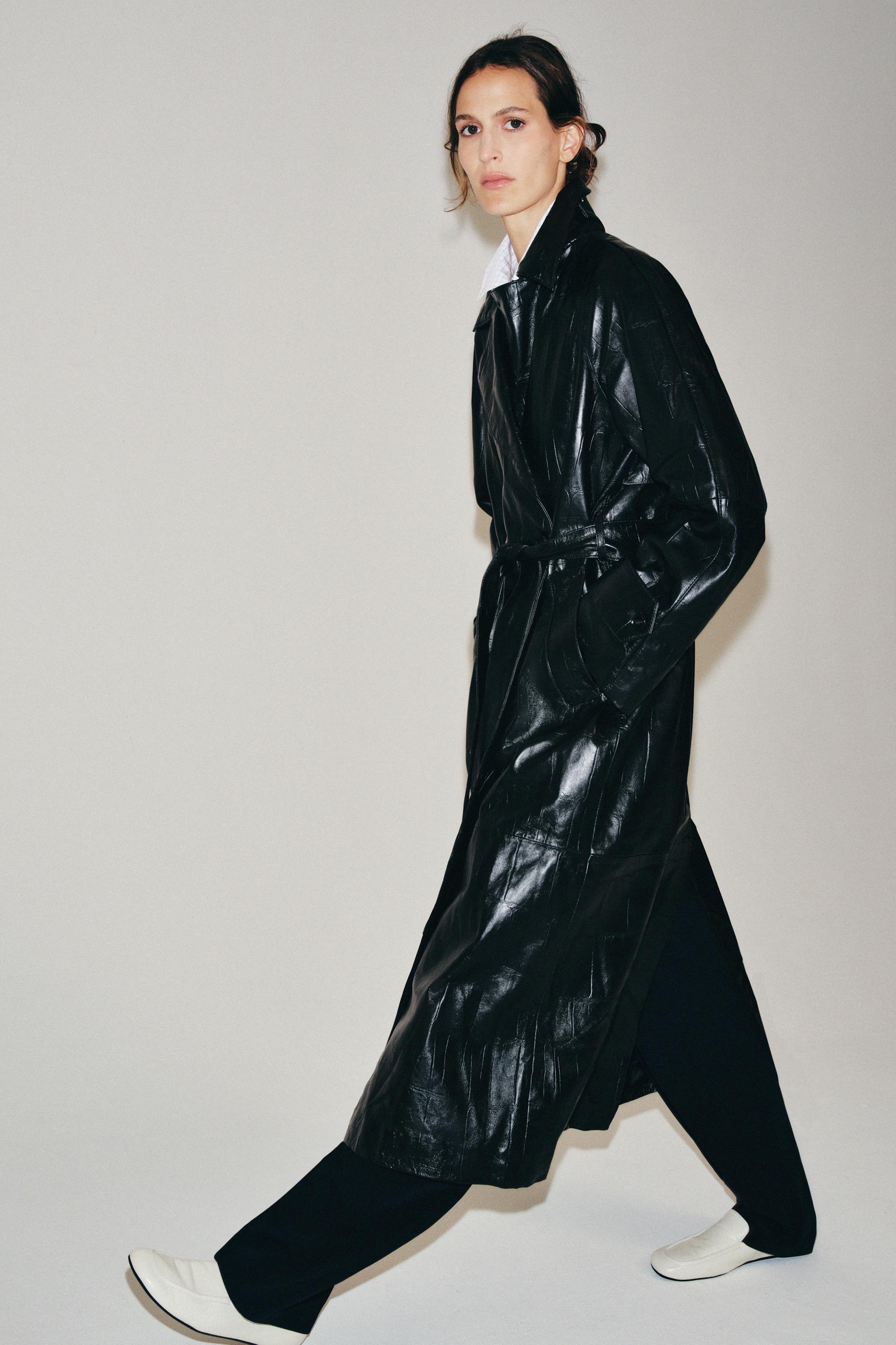 Пальто-тренч из 100% кожи ZW COLLECTION — ZARA