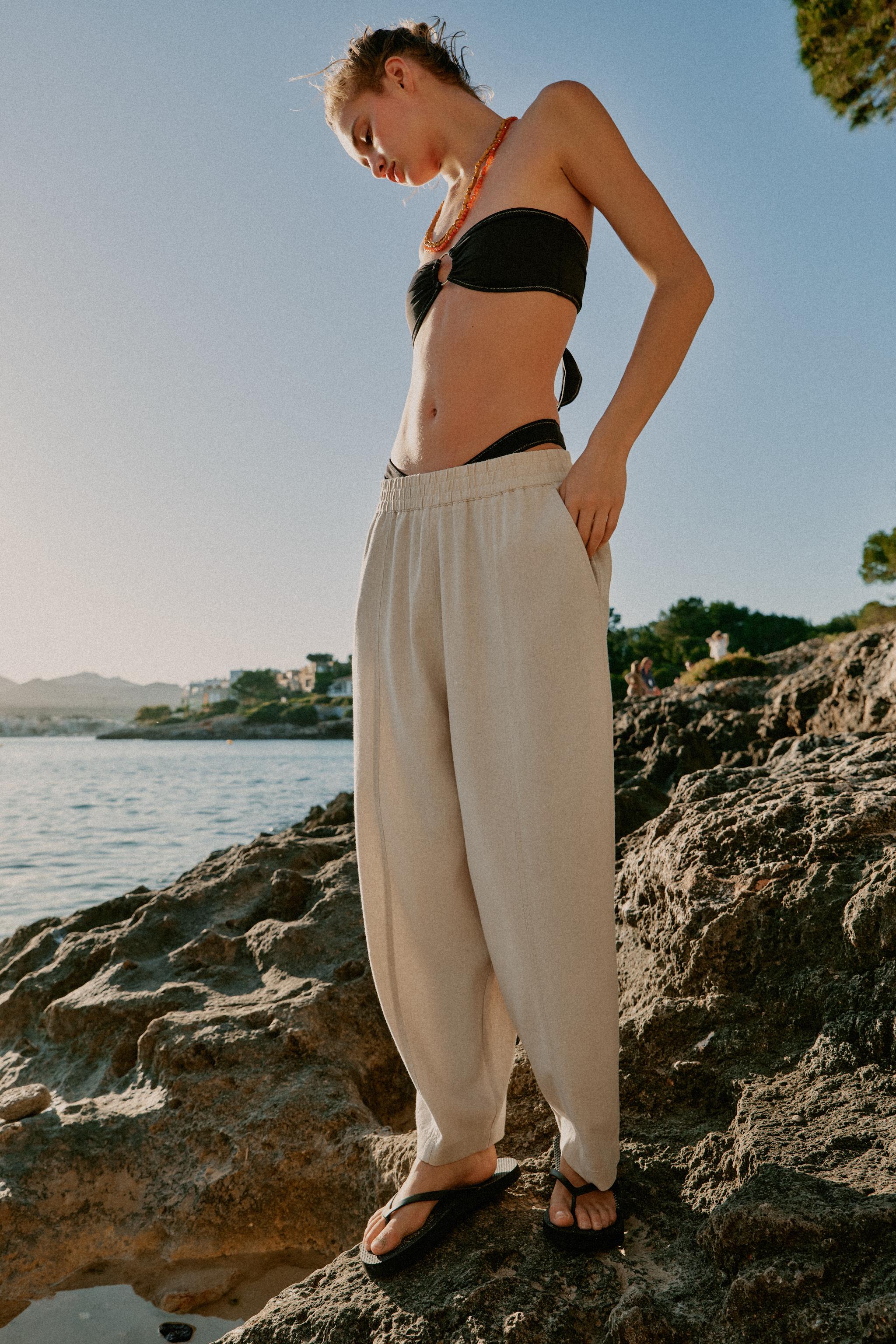 Брюки силуэта "бочонок" из смесового льна — ZARA