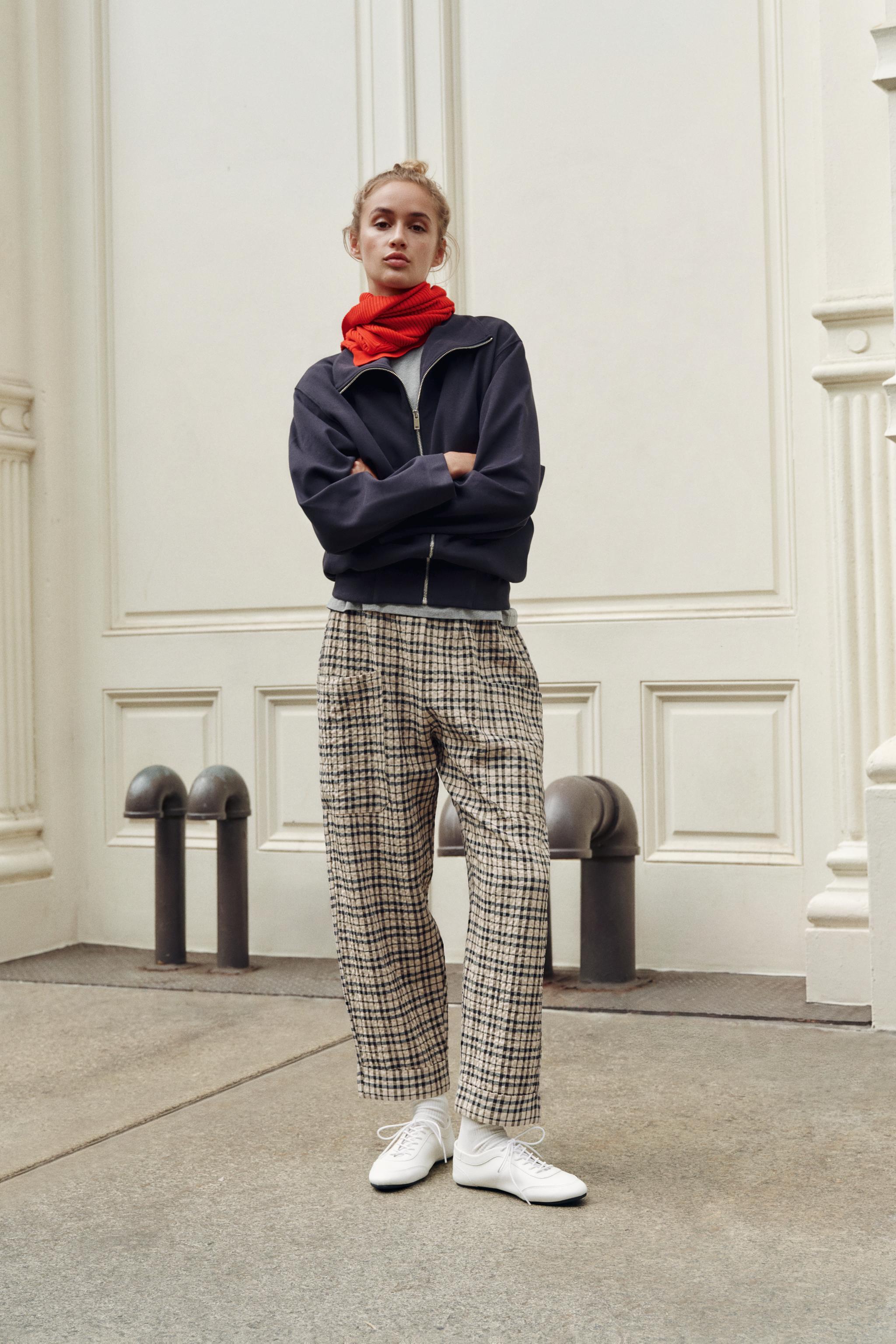 Брюки в клетку на эластичном поясе — ZARA