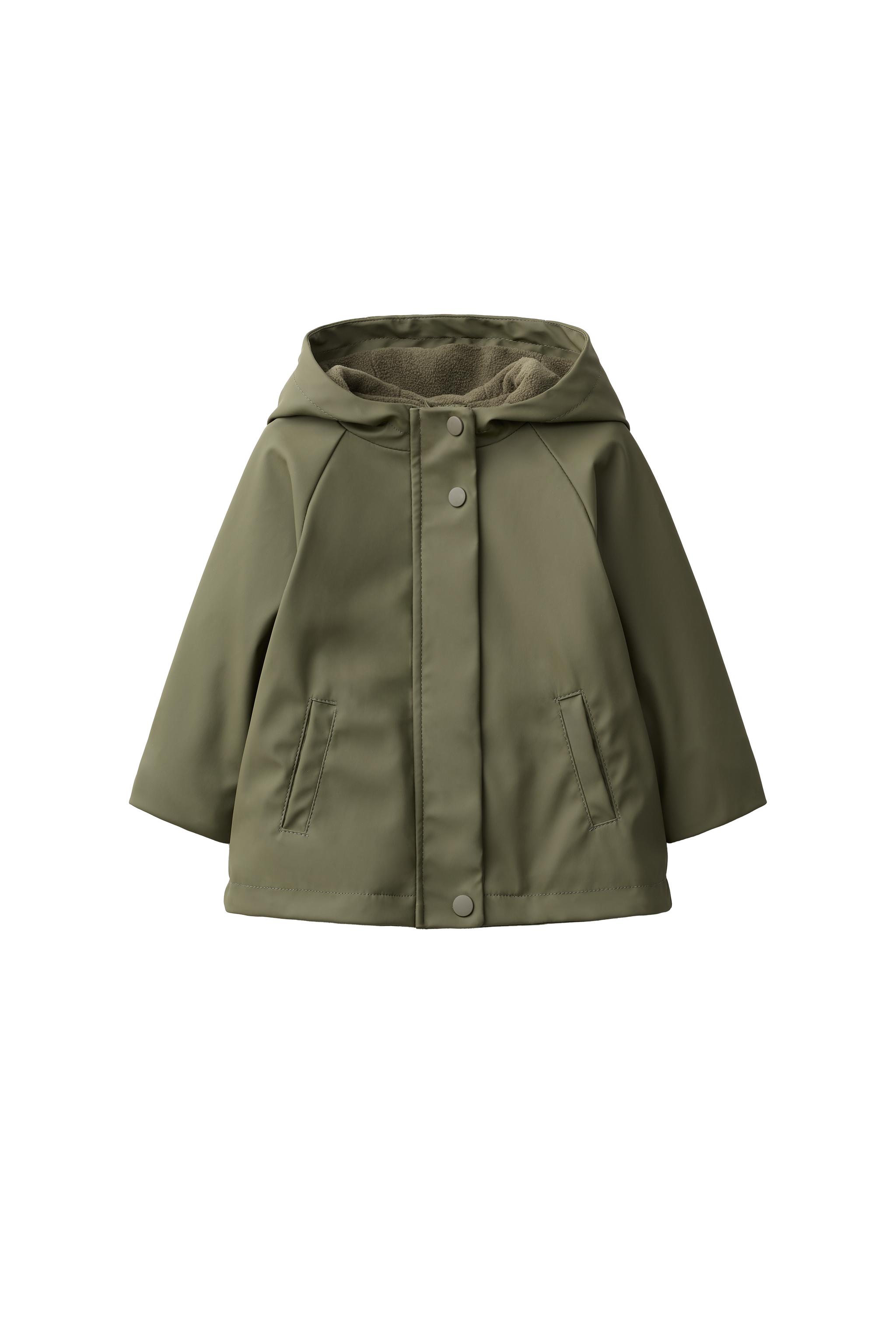 Дождевик из водонепроницаемой резиновой ткани — ZARA